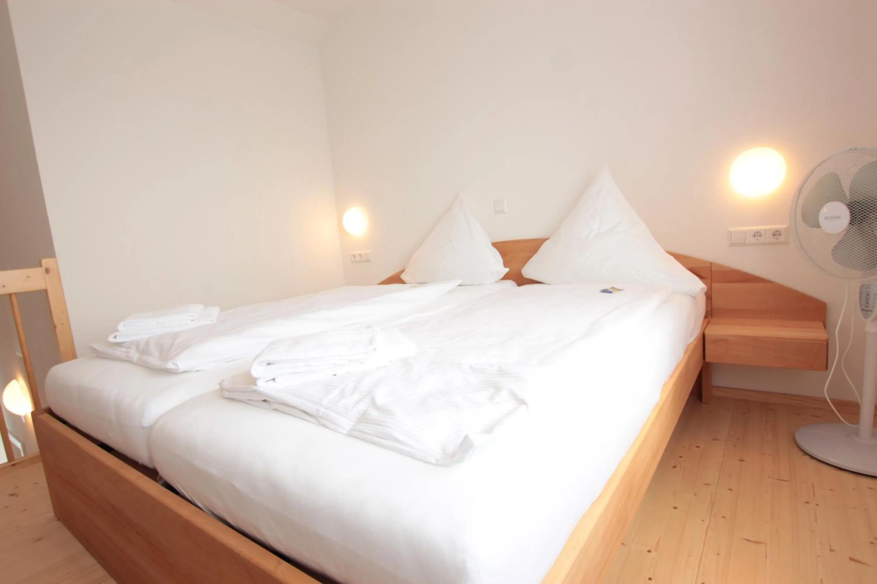 Staff, Bed in Hotel Sunnegässle