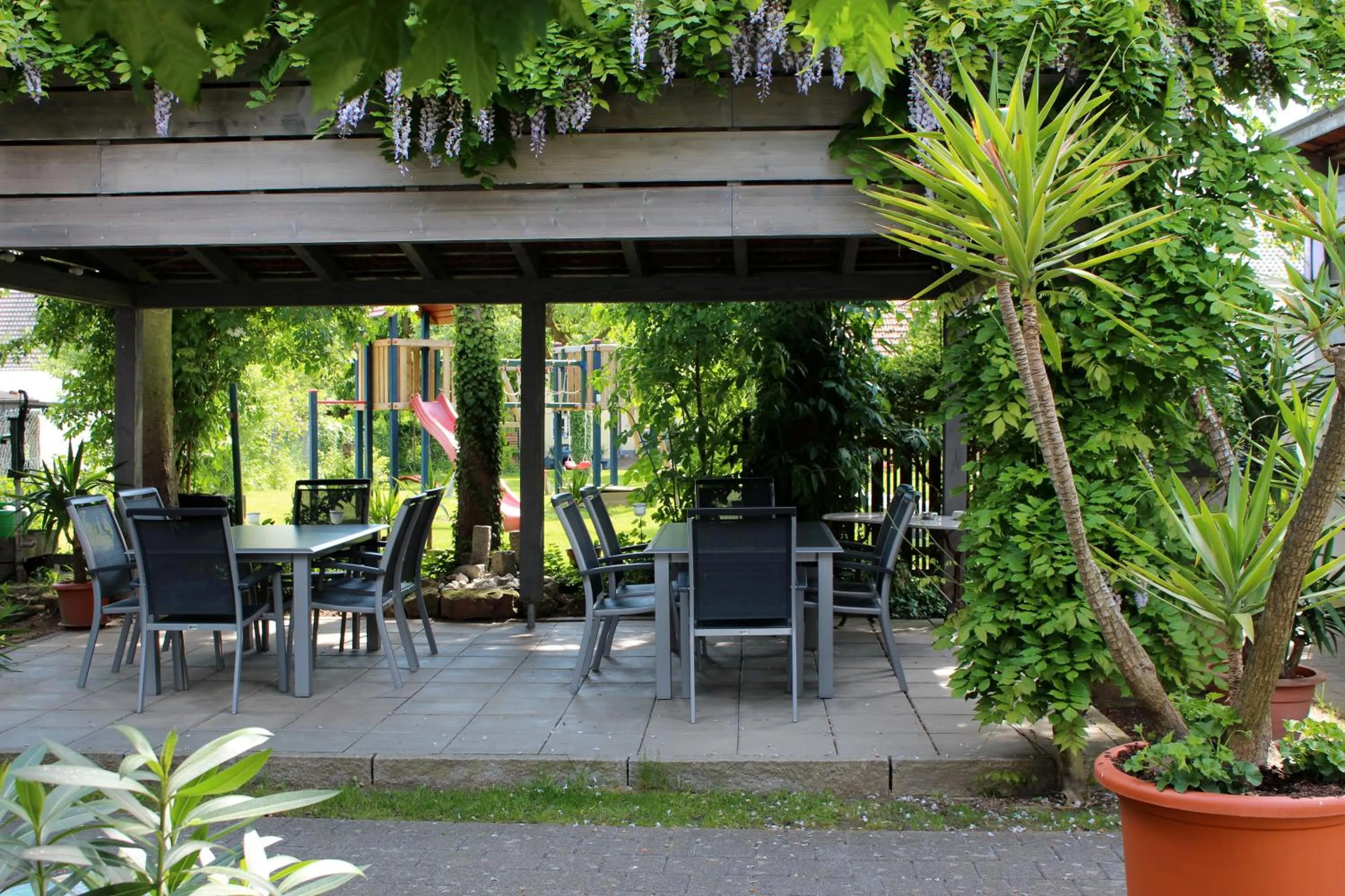 Patio in Hotel Sunnegässle