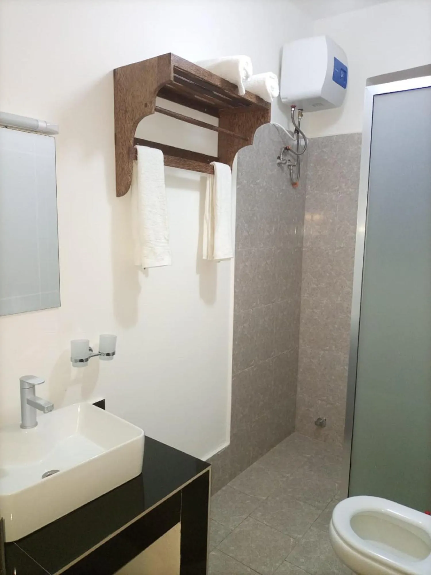 Toilet in Zanoceanique Hotel