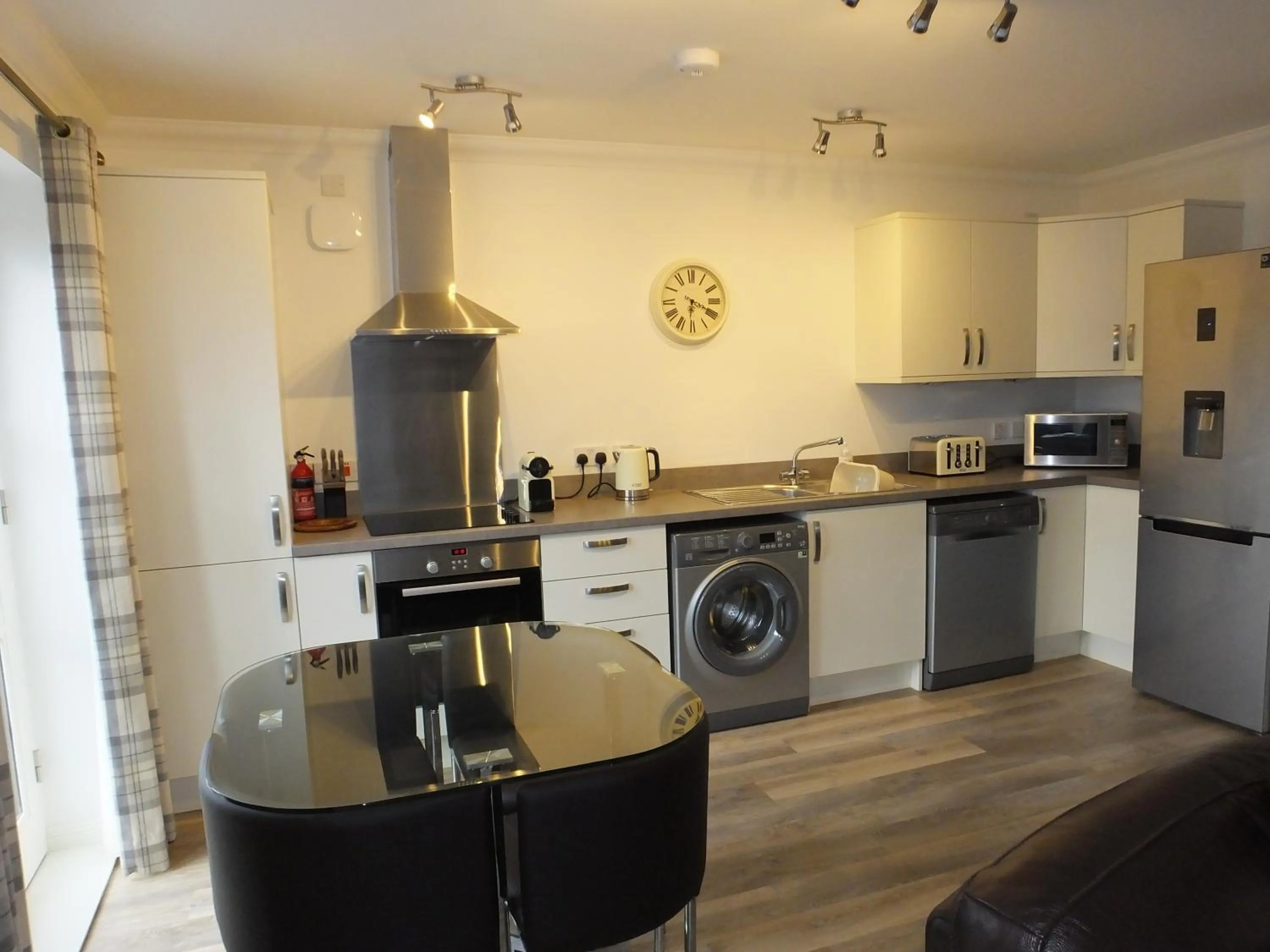 Luxury Riverbank Apartment, Nairn