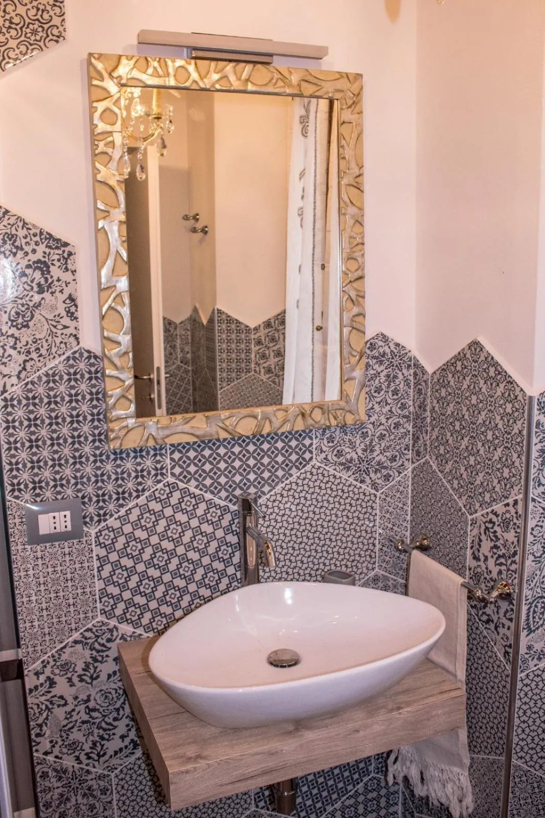 Bathroom in Fonte alle Ninfe B&B