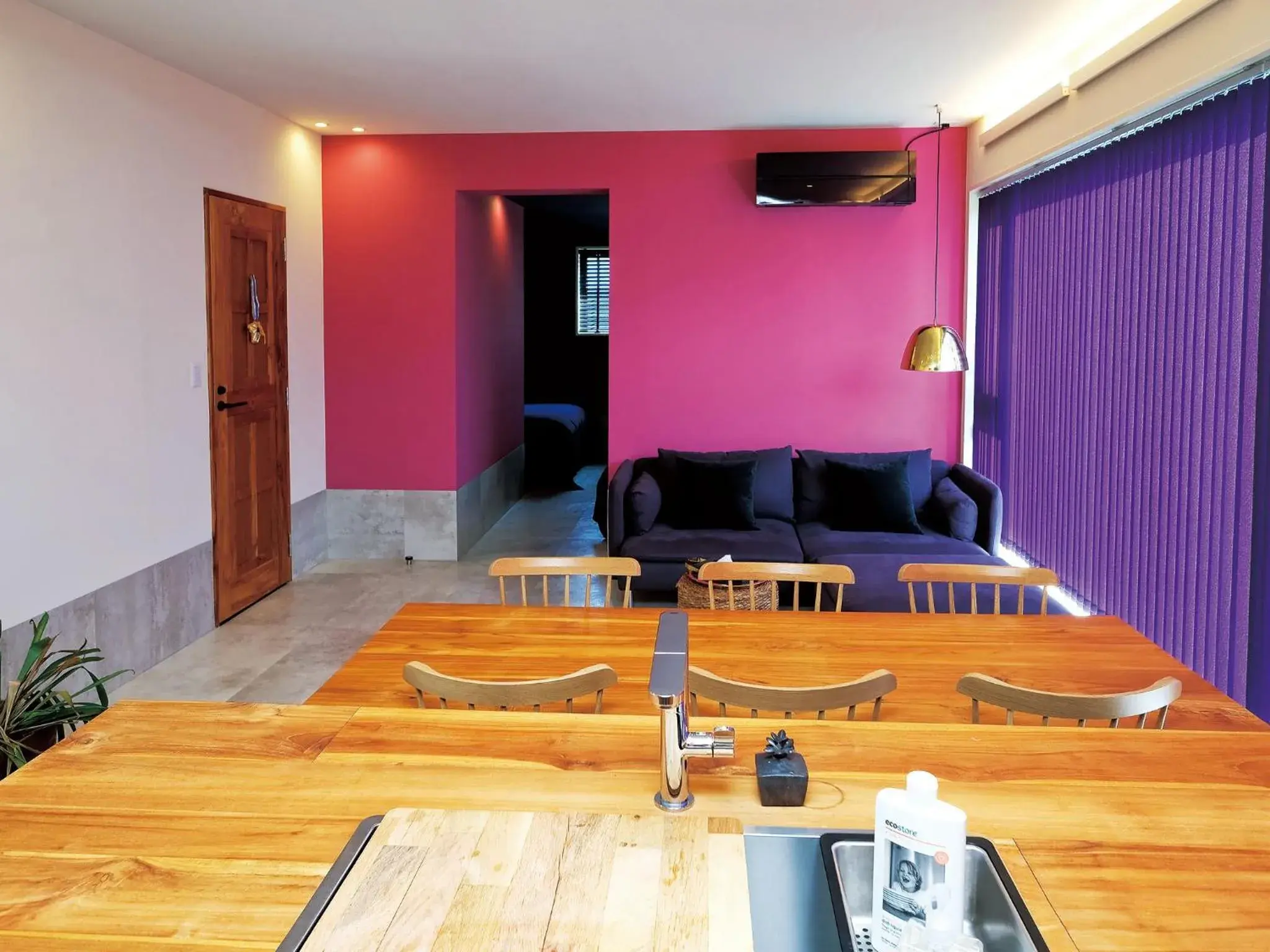 Living room in CHULAX OKINAWA YOMITAN【Designer Condominium Hotel】 Living room in CHULAX OKINAWA YOMITAN【Designer Condominium Hotel】