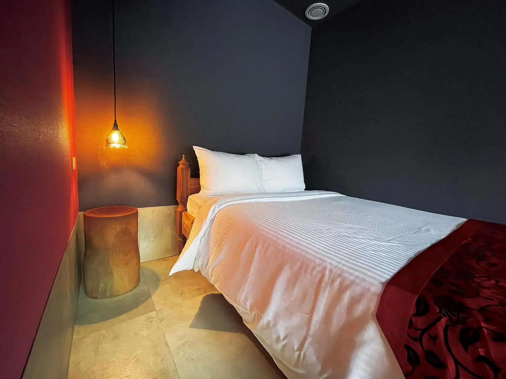 Bed in CHULAX OKINAWA YOMITAN【Designer Condominium Hotel】 Bed in CHULAX OKINAWA YOMITAN【Designer Condominium Hotel】