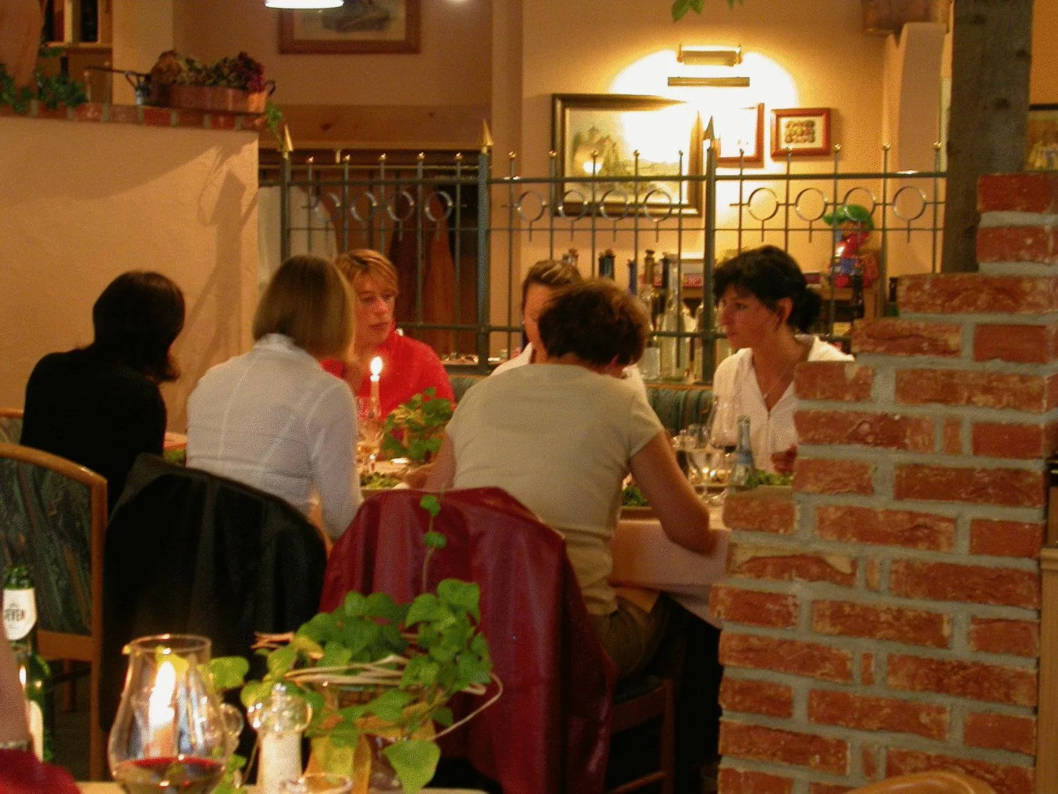 Restaurant/places to eat in AngerResidenz