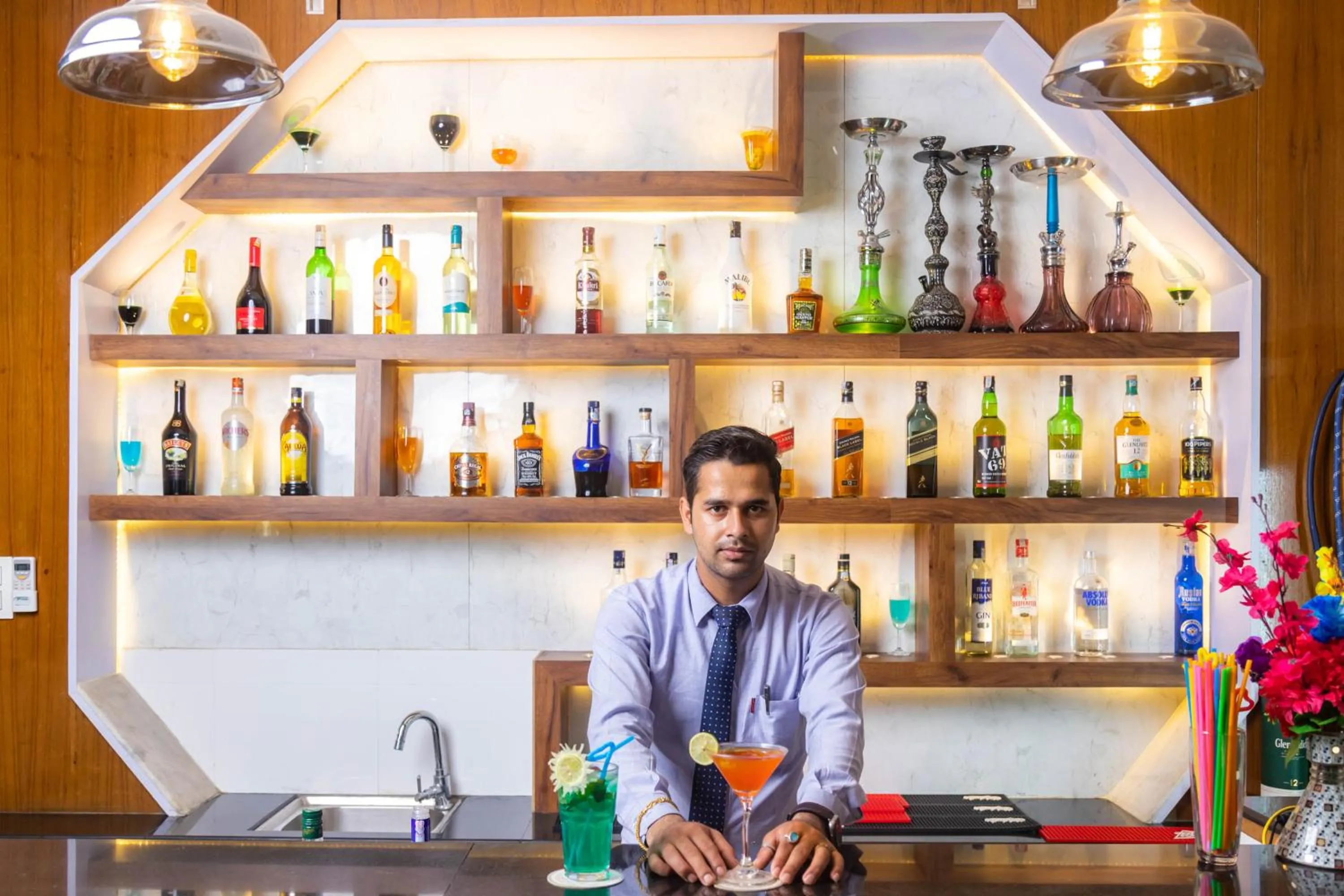 Lounge or bar in The SR Hotel