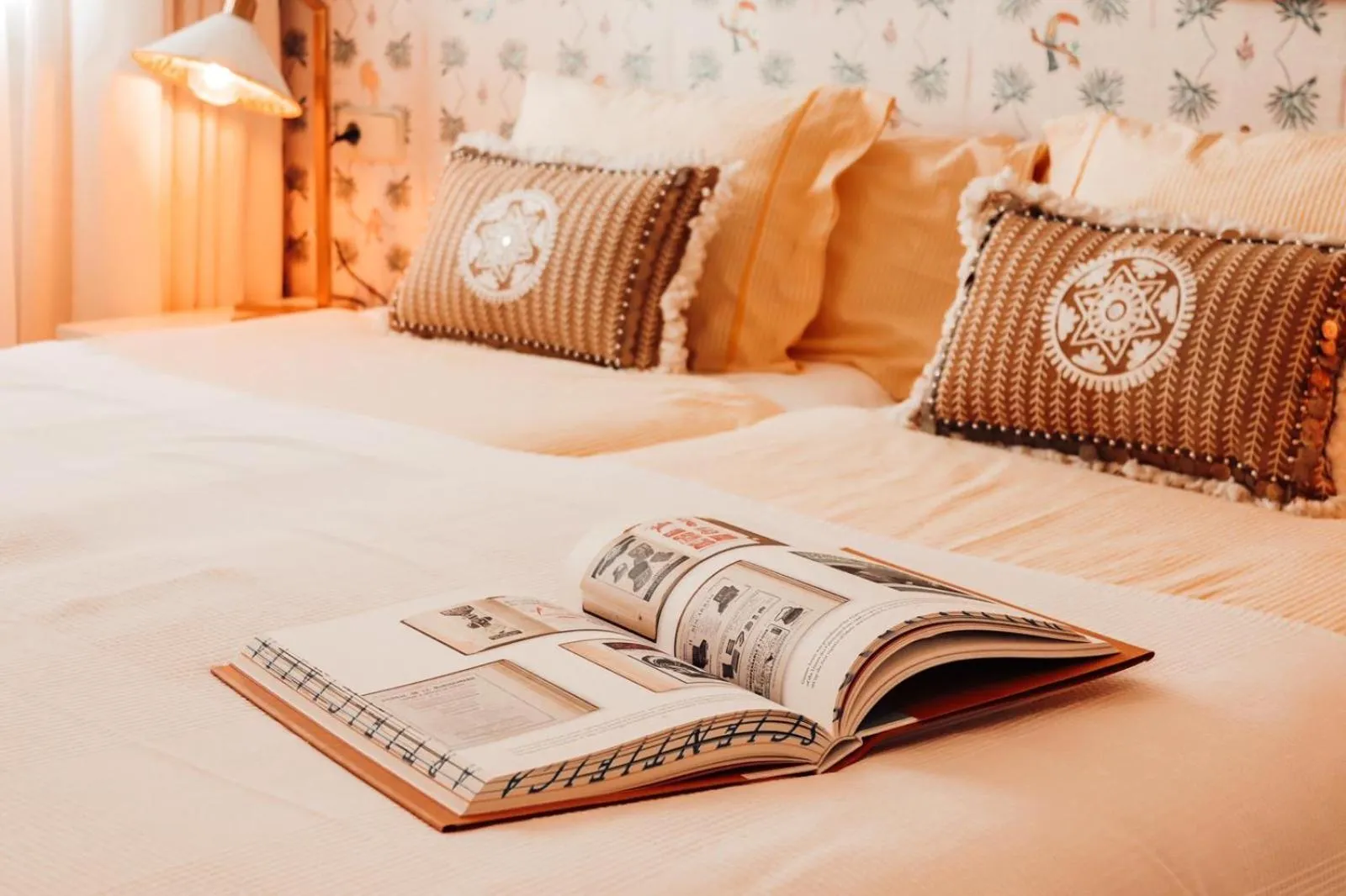 Bed in Villa Piccola by Cassai