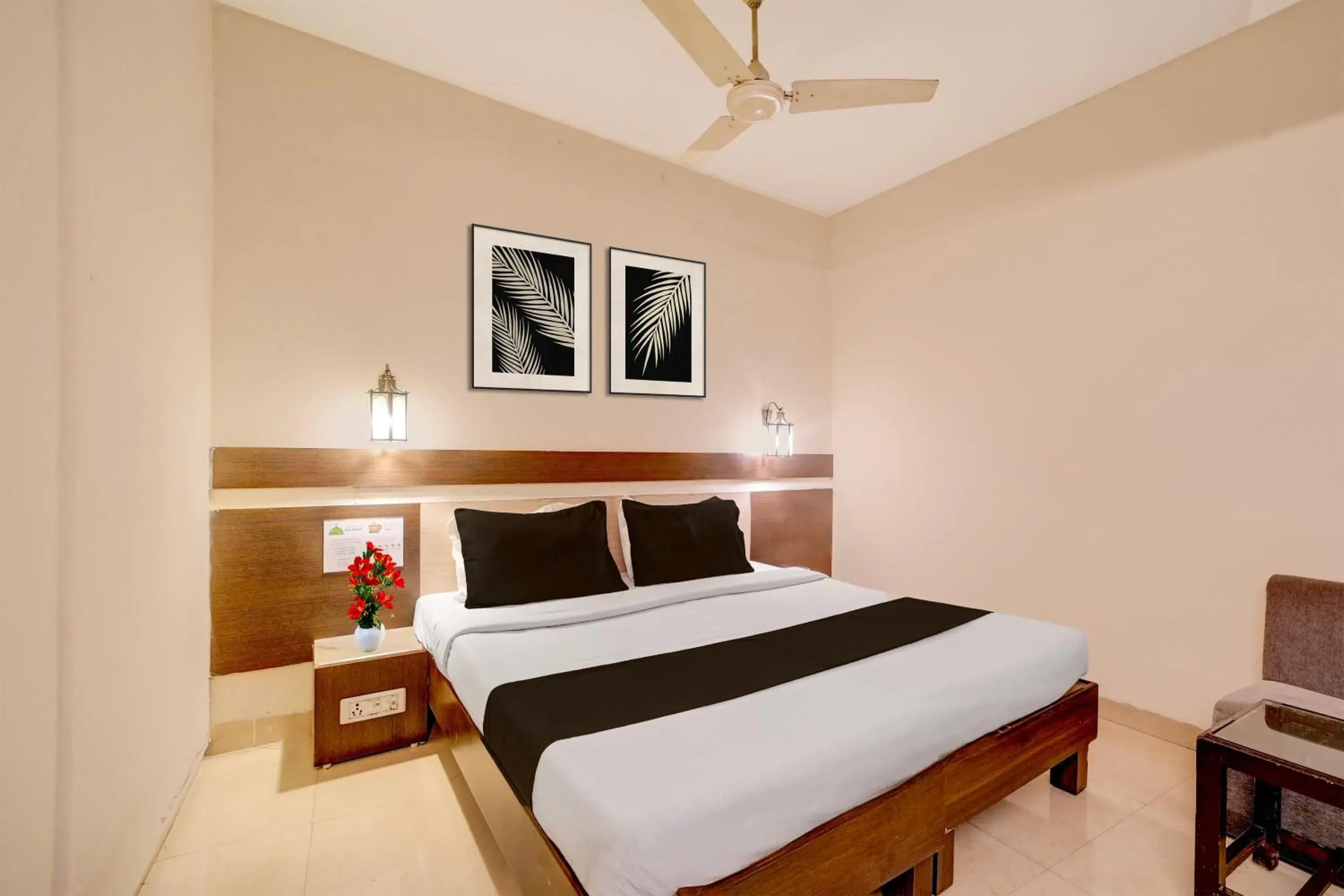 Bedroom, Bed in Townhouse Gandhi Medical College Bhopal Formerly Hotel Shagun Bedroom, Bed in Townhouse Gandhi Medical College Bhopal Formerly Hotel Shagun