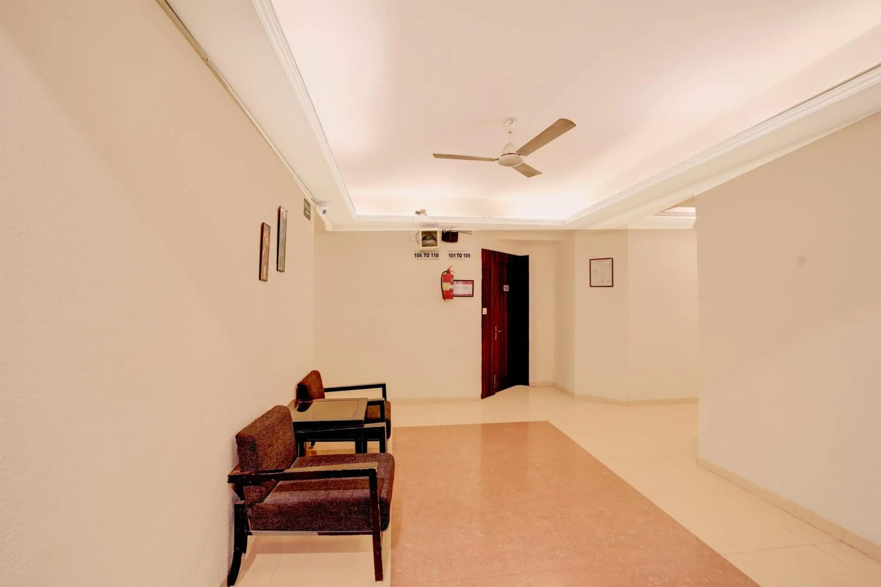 Lobby or reception in Townhouse Gandhi Medical College Bhopal Formerly Hotel Shagun Lobby or reception in Townhouse Gandhi Medical College Bhopal Formerly Hotel Shagun