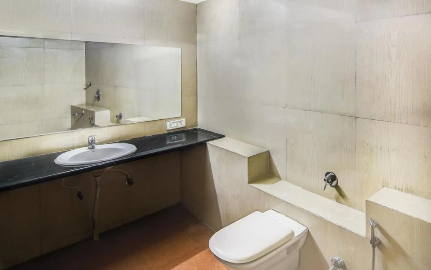 Bathroom in Hotel The Shagun