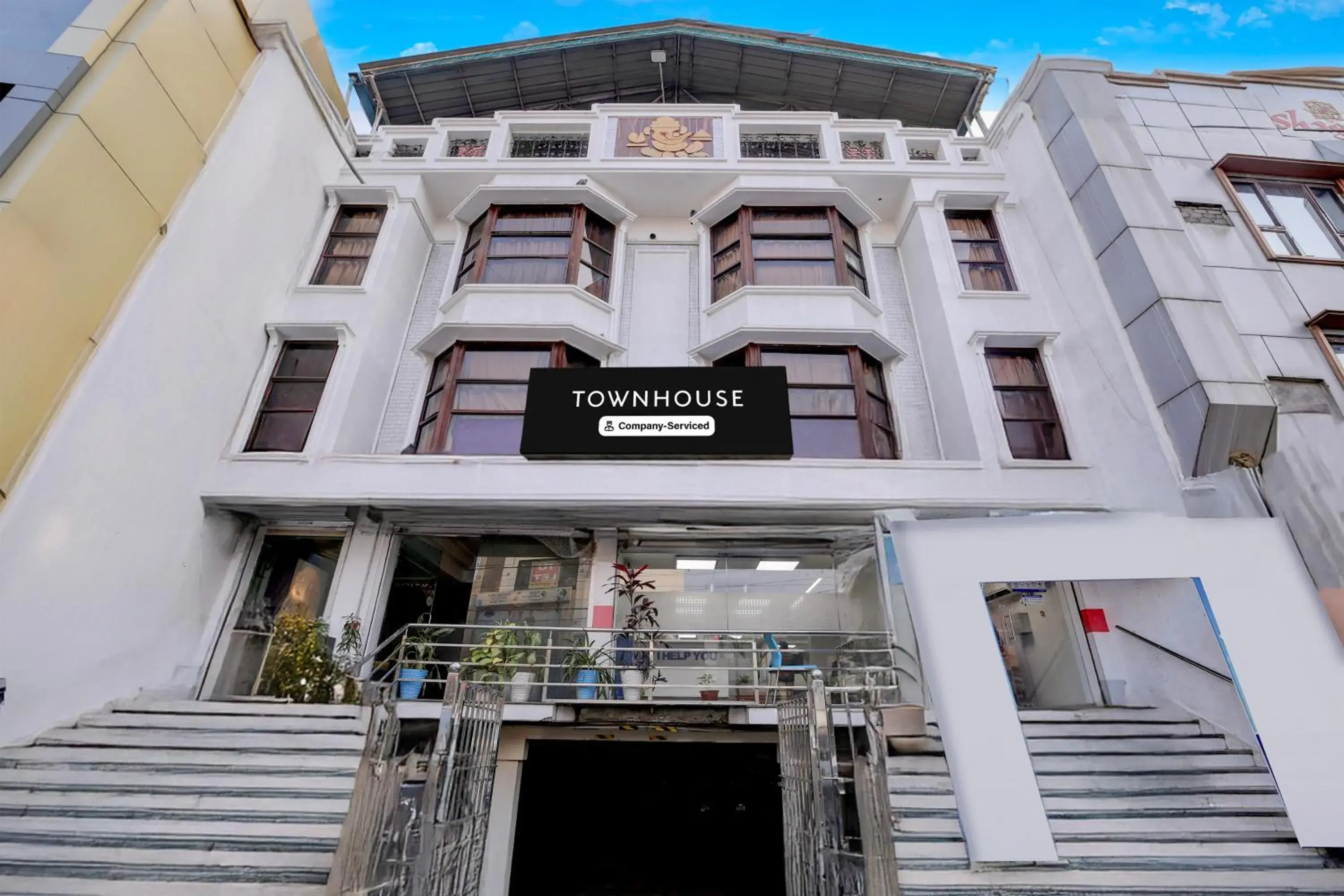 Facade/entrance in Townhouse Gandhi Medical College Bhopal Formerly Hotel Shagun Facade/entrance in Townhouse Gandhi Medical College Bhopal Formerly Hotel Shagun