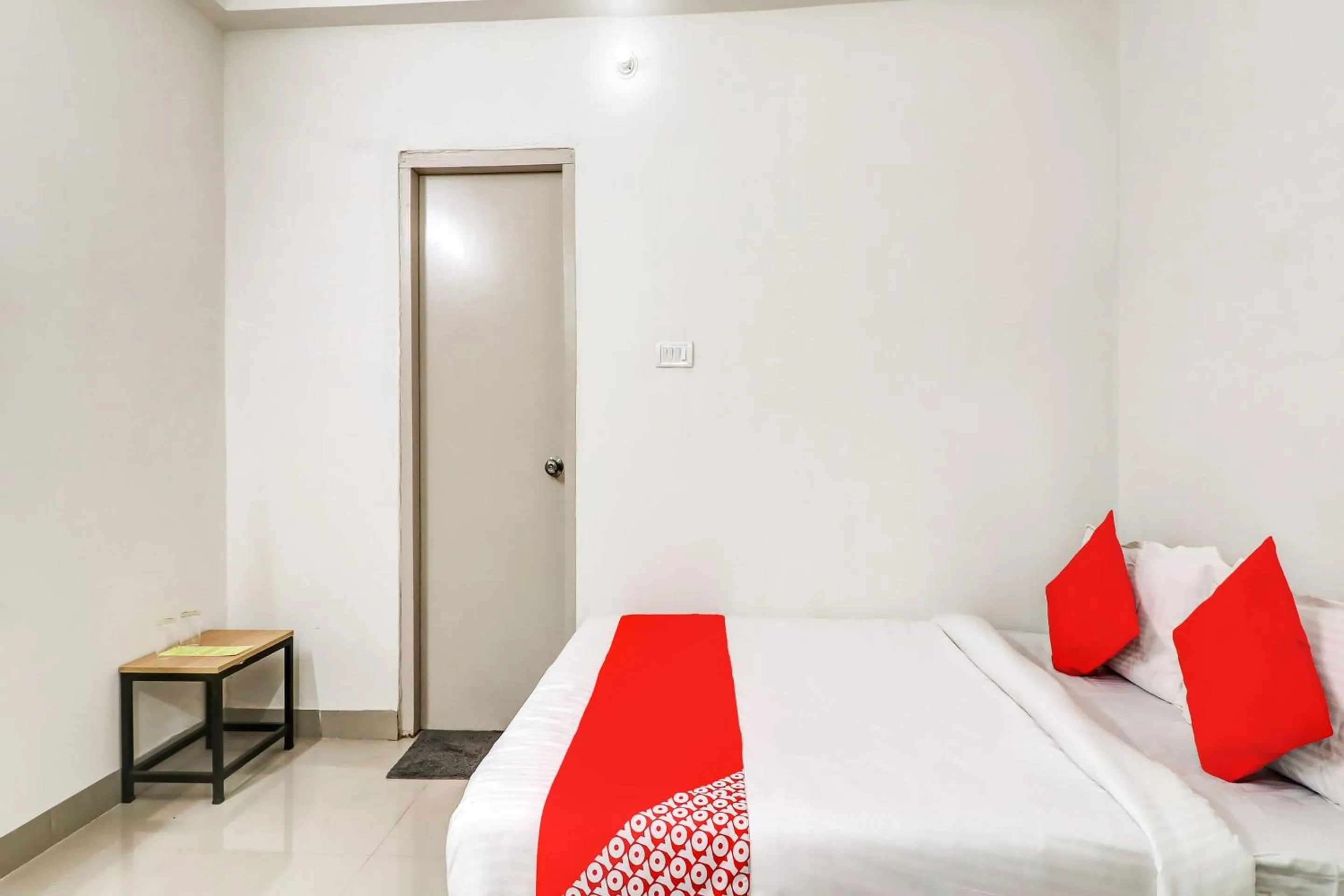 Bedroom, Bed in Super Hotel O Hotel Outline