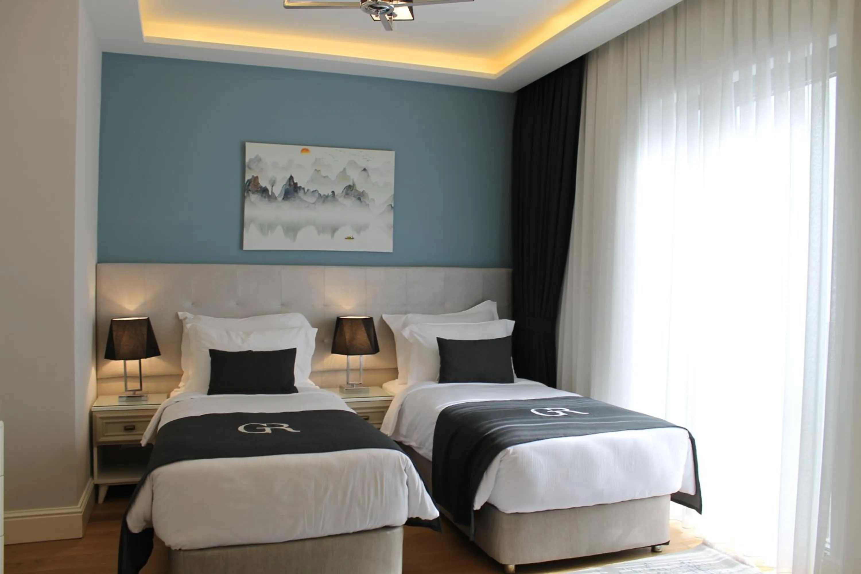 Bedroom, Bed in Garlon Residence