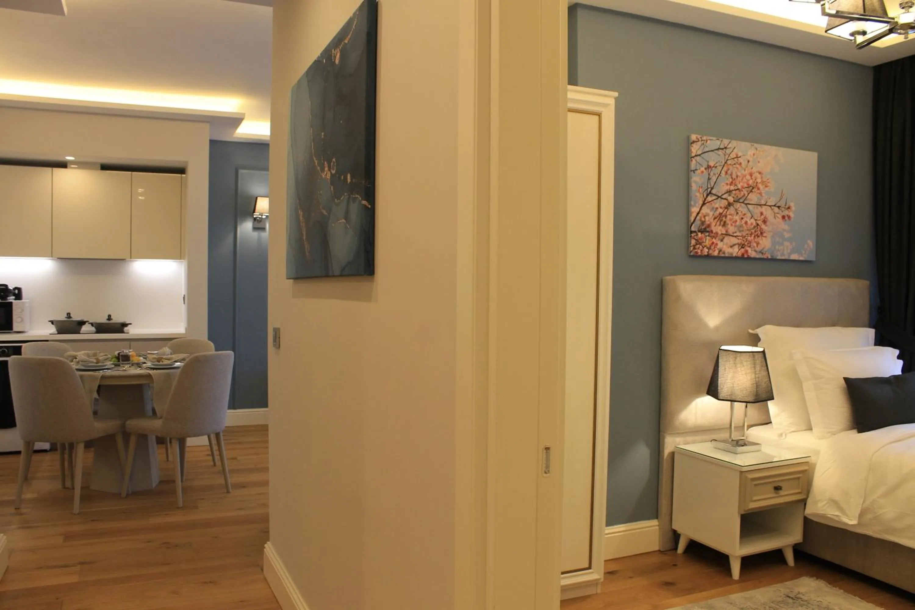 Living room, Bed in Garlon Residence