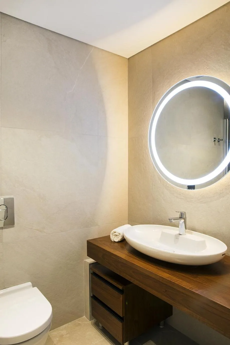 Bathroom in Garlon Residence