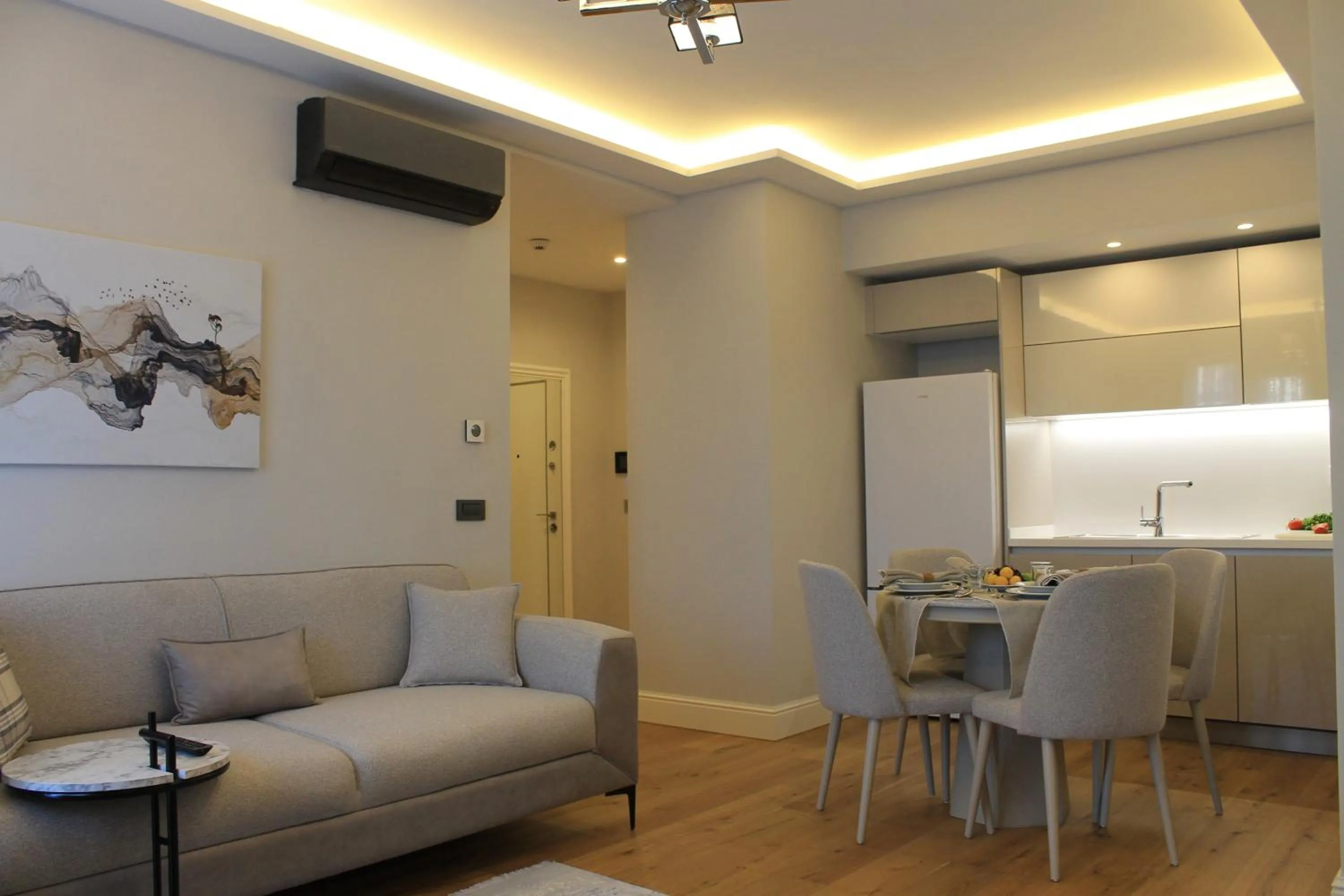 Living room in Garlon Residence