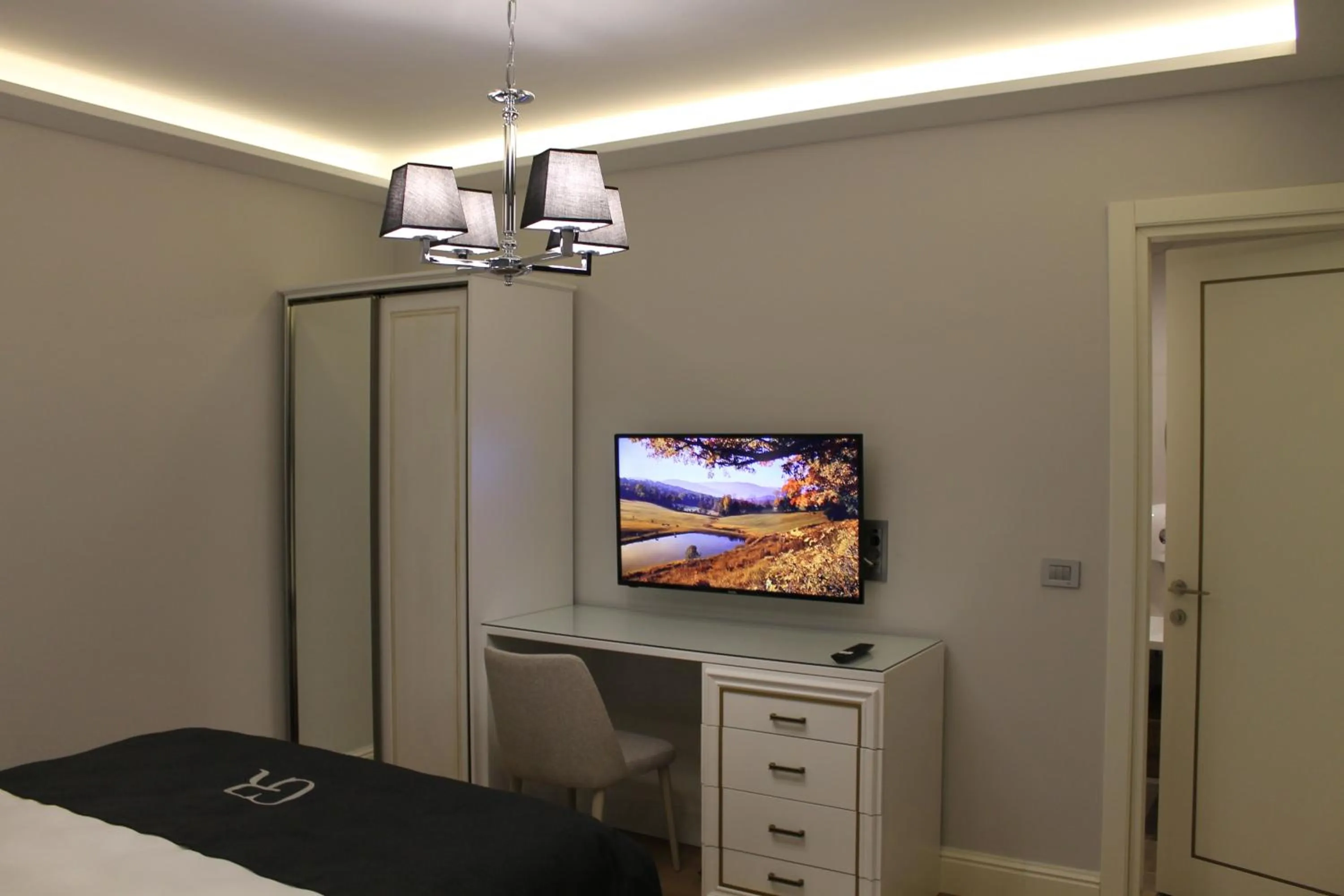 Bedroom in Garlon Residence