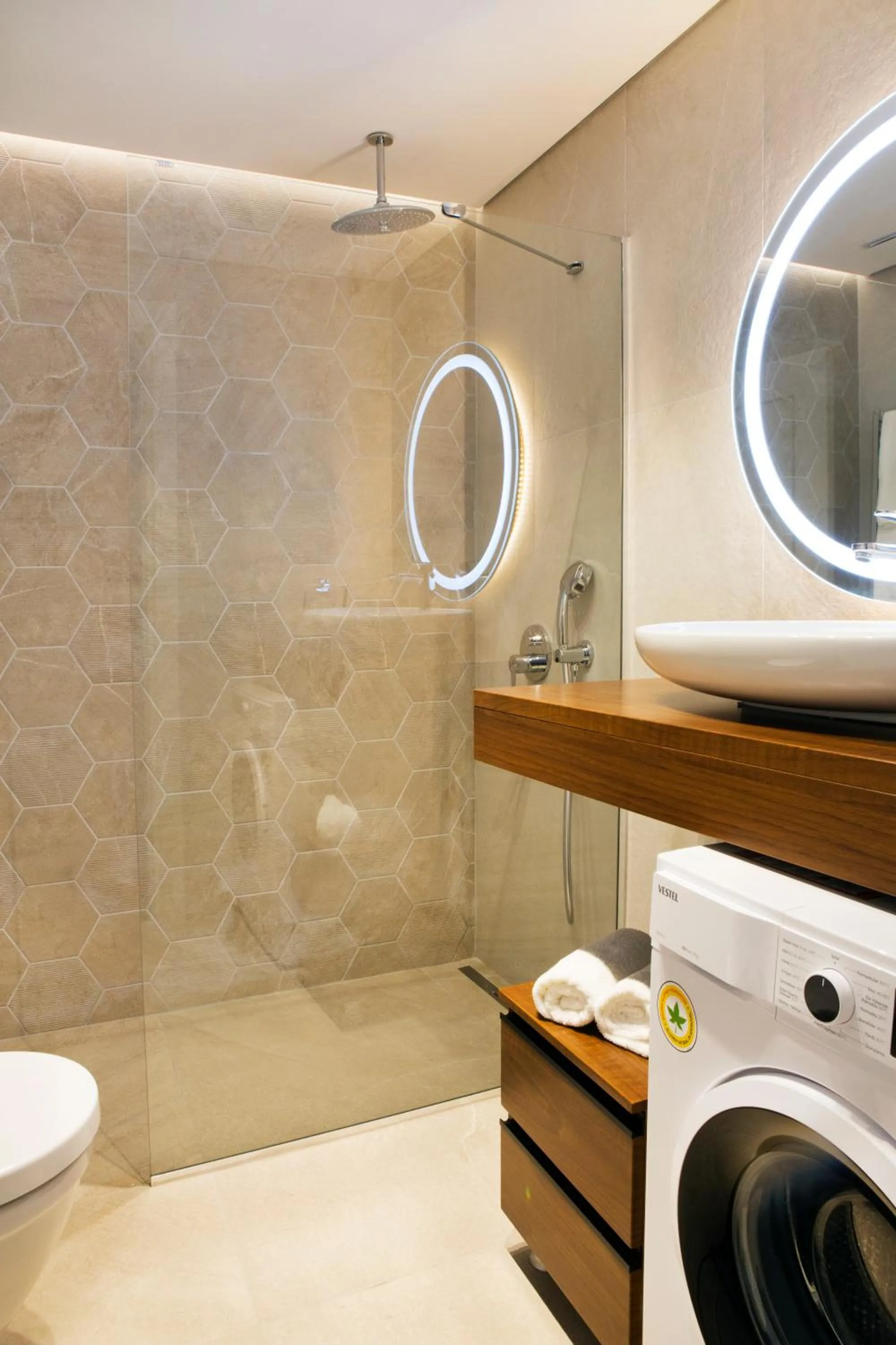 Bathroom in Garlon Residence
