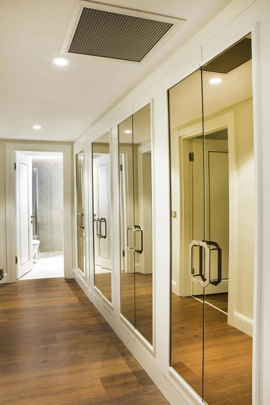 Area and facilities in Garlon Residence