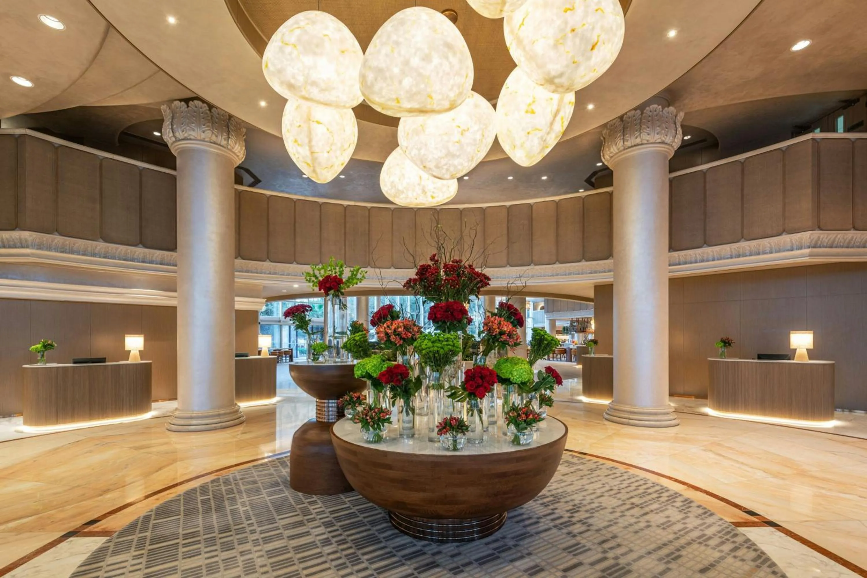 Lobby or reception in Sheraton Jumeirah Beach Resort