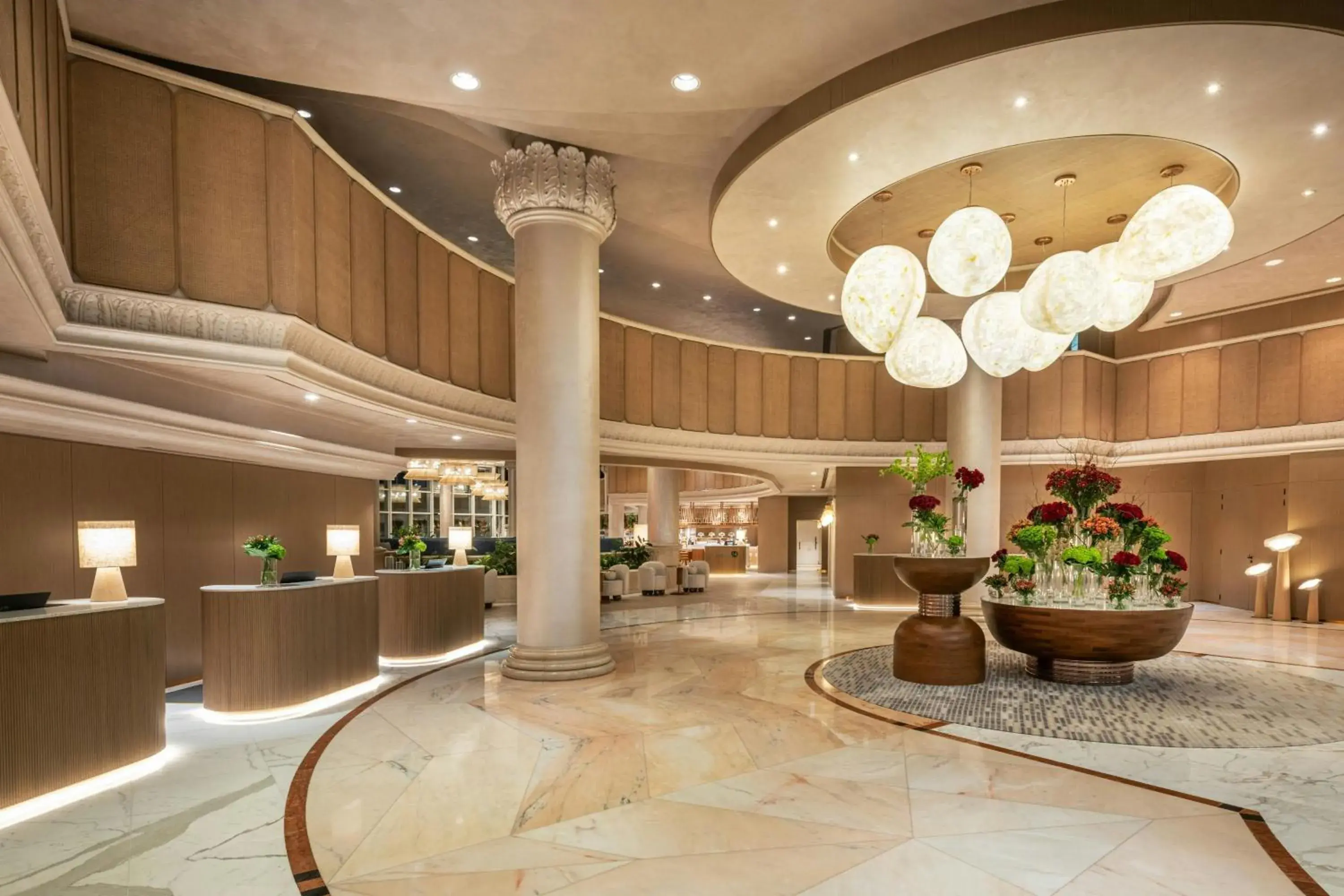 Lobby or reception in Sheraton Jumeirah Beach Resort Lobby or reception in Sheraton Jumeirah Beach Resort