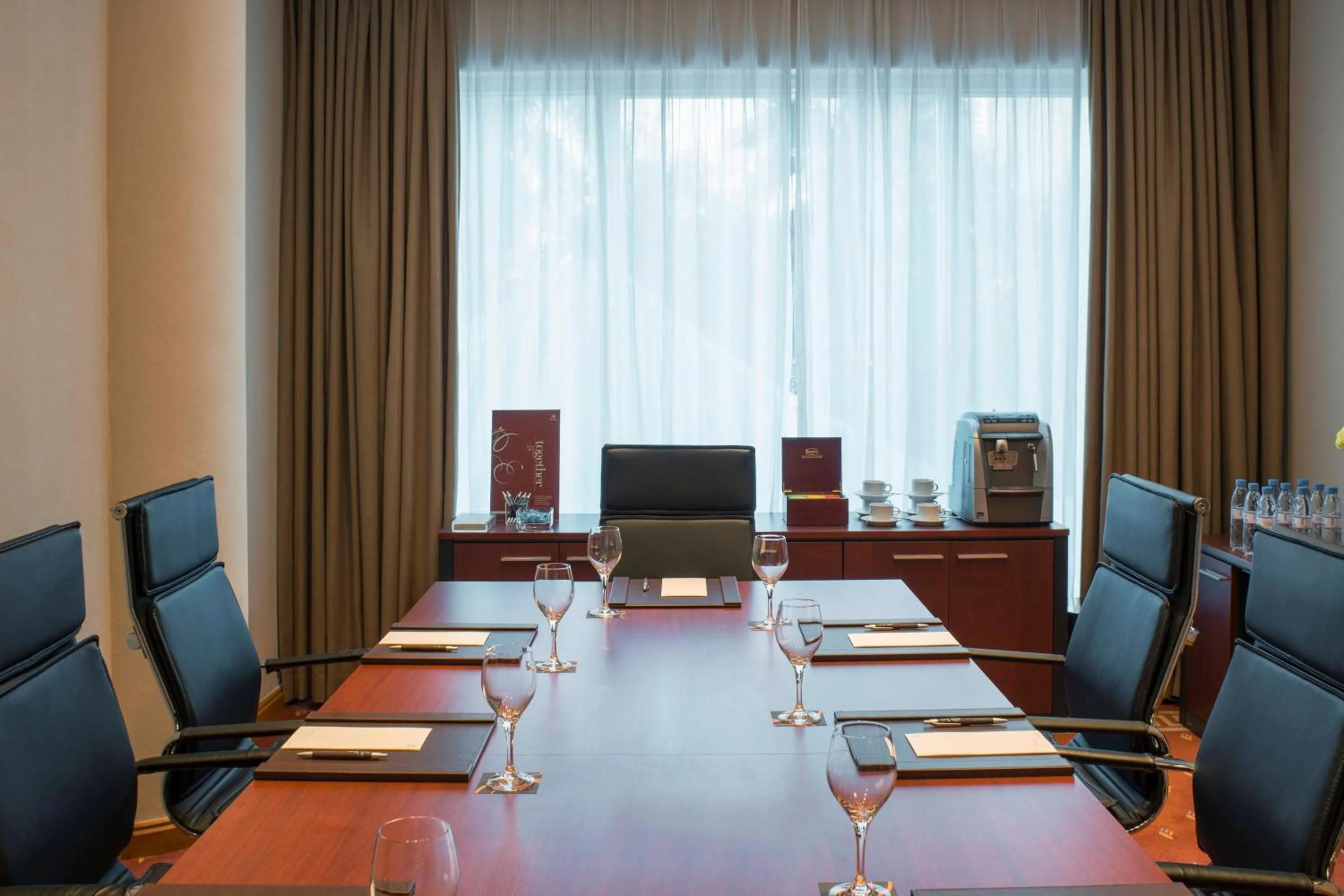 Meeting/conference room in Sheraton Jumeirah Beach Resort