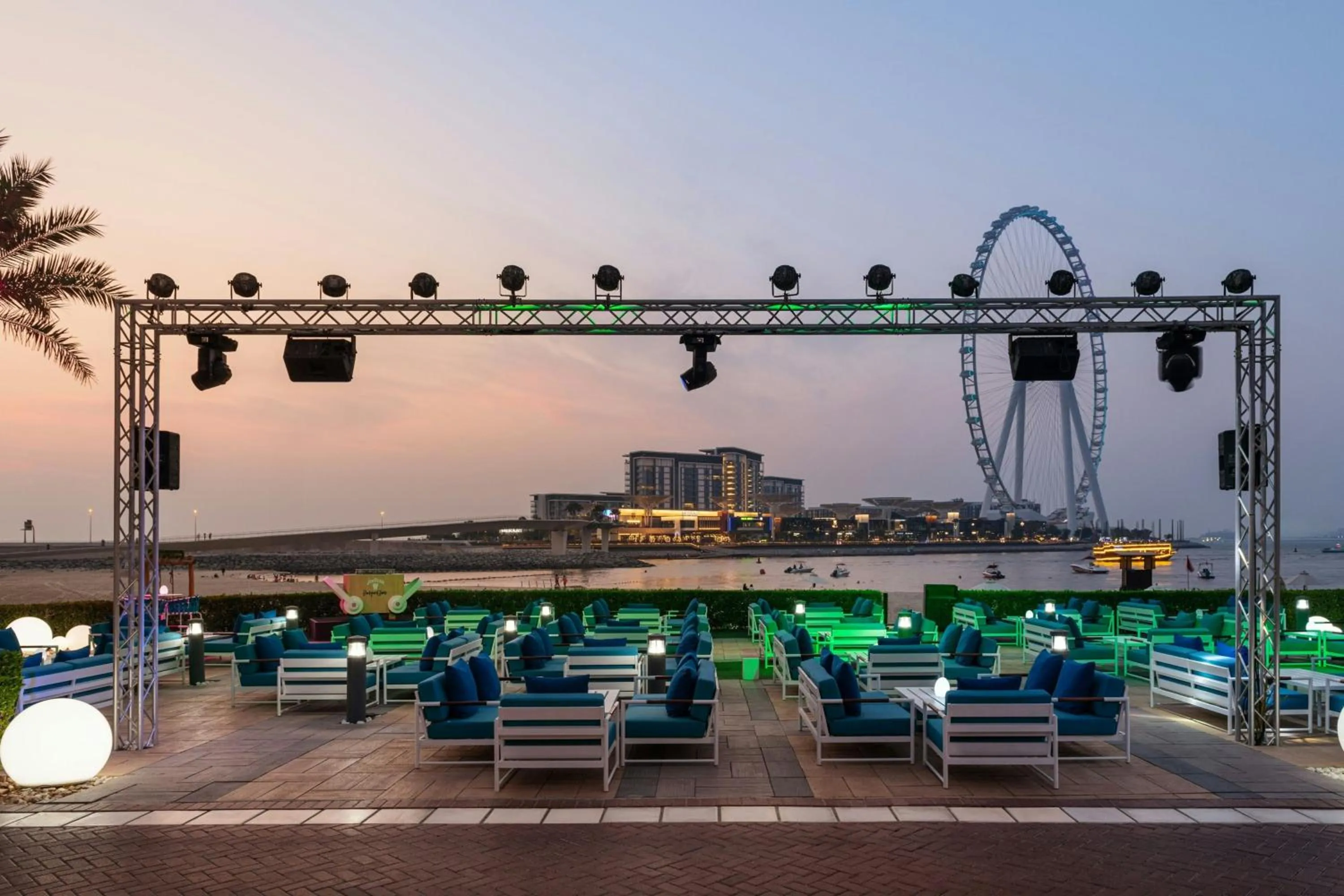 Lounge or bar in Sheraton Jumeirah Beach Resort
