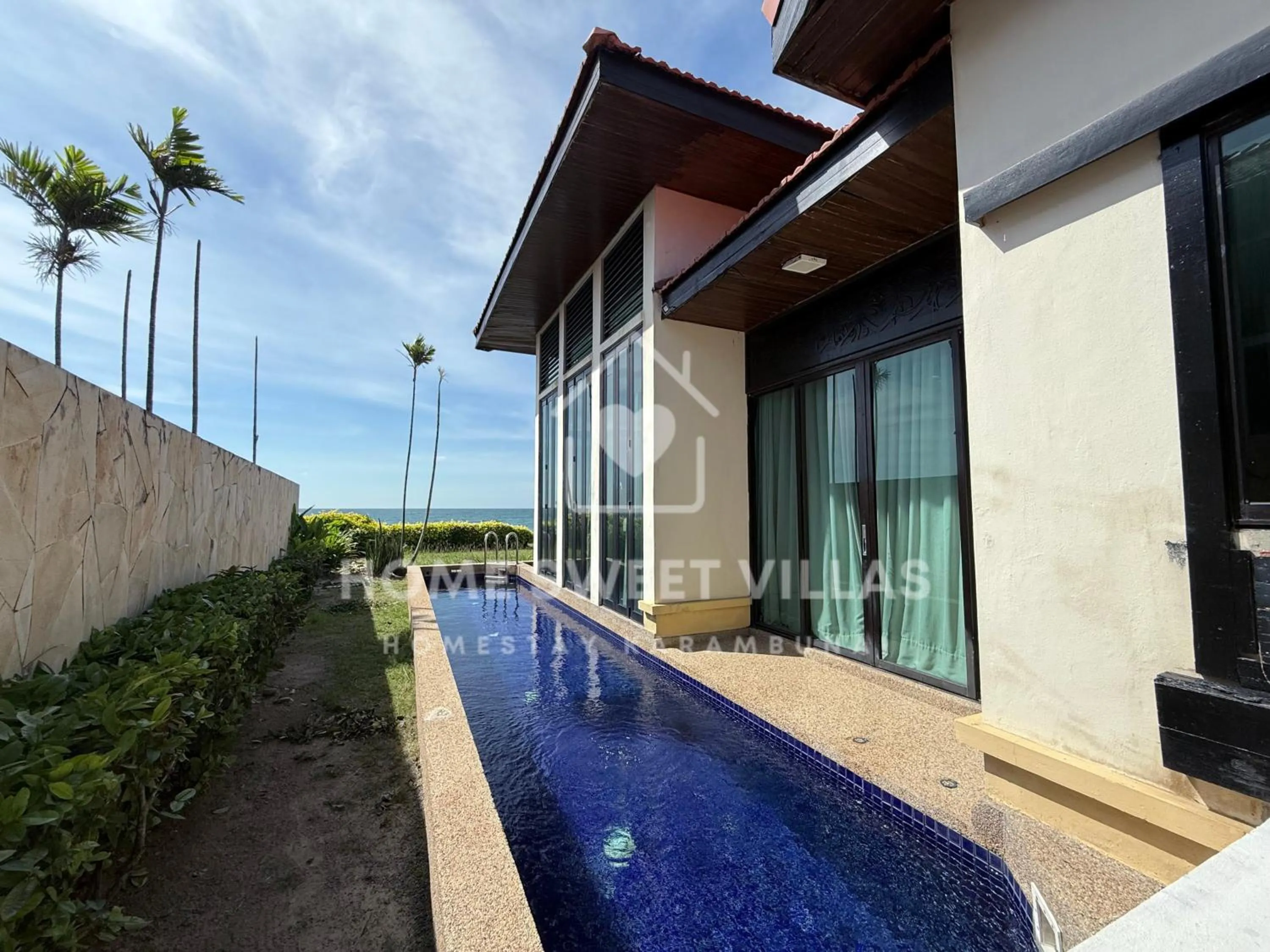 Pool view in Home Sweet Villas, Karambunai
