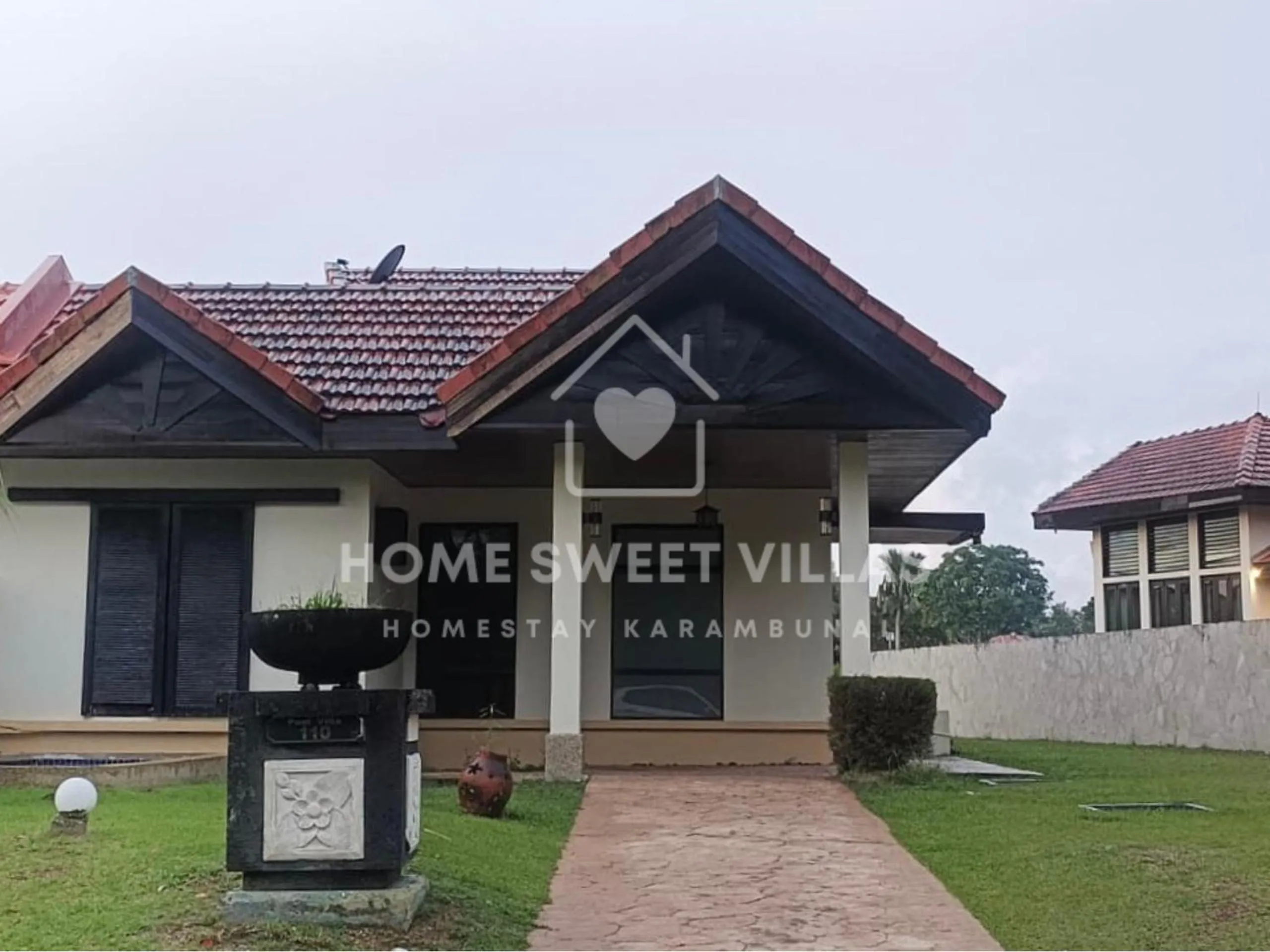 Property building in Home Sweet Villas, Karambunai