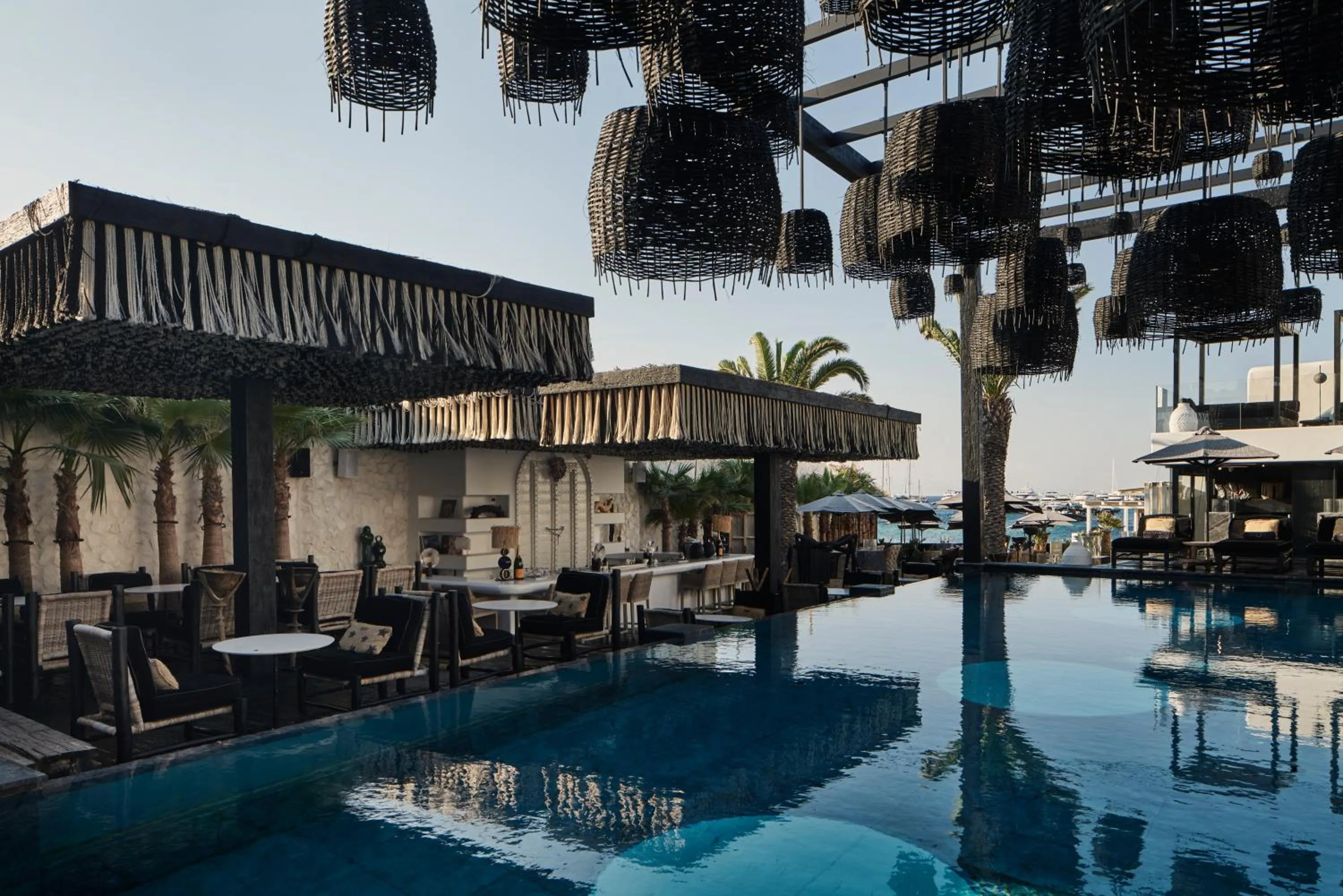 Restaurant/places to eat in Myconian O, a Member of Design Hotels