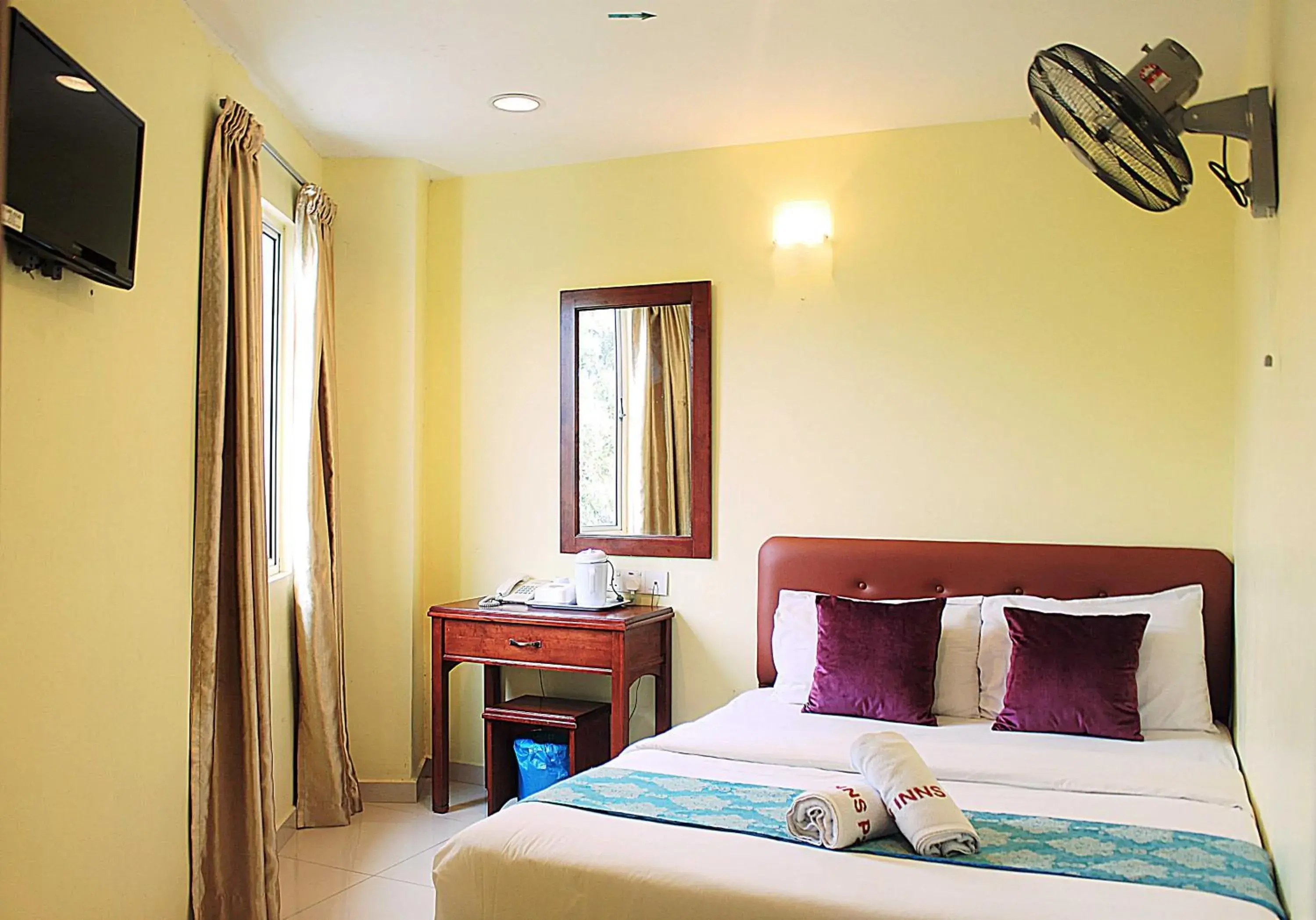 Bedroom in Sun Inns Hotel Equine, Seri Kembangan Bedroom in Sun Inns Hotel Equine, Seri Kembangan