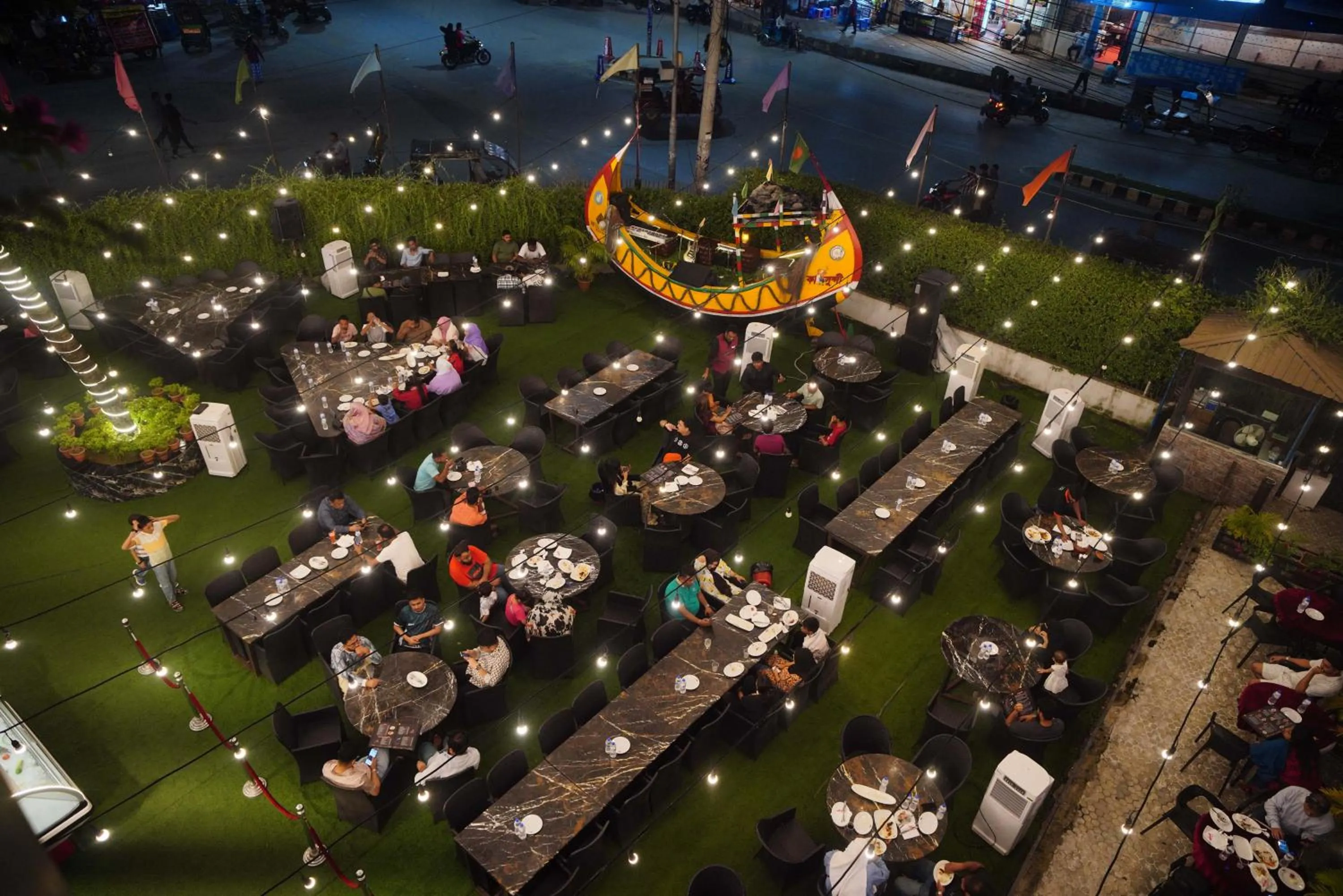 Hotel Kollol by J&Z Group