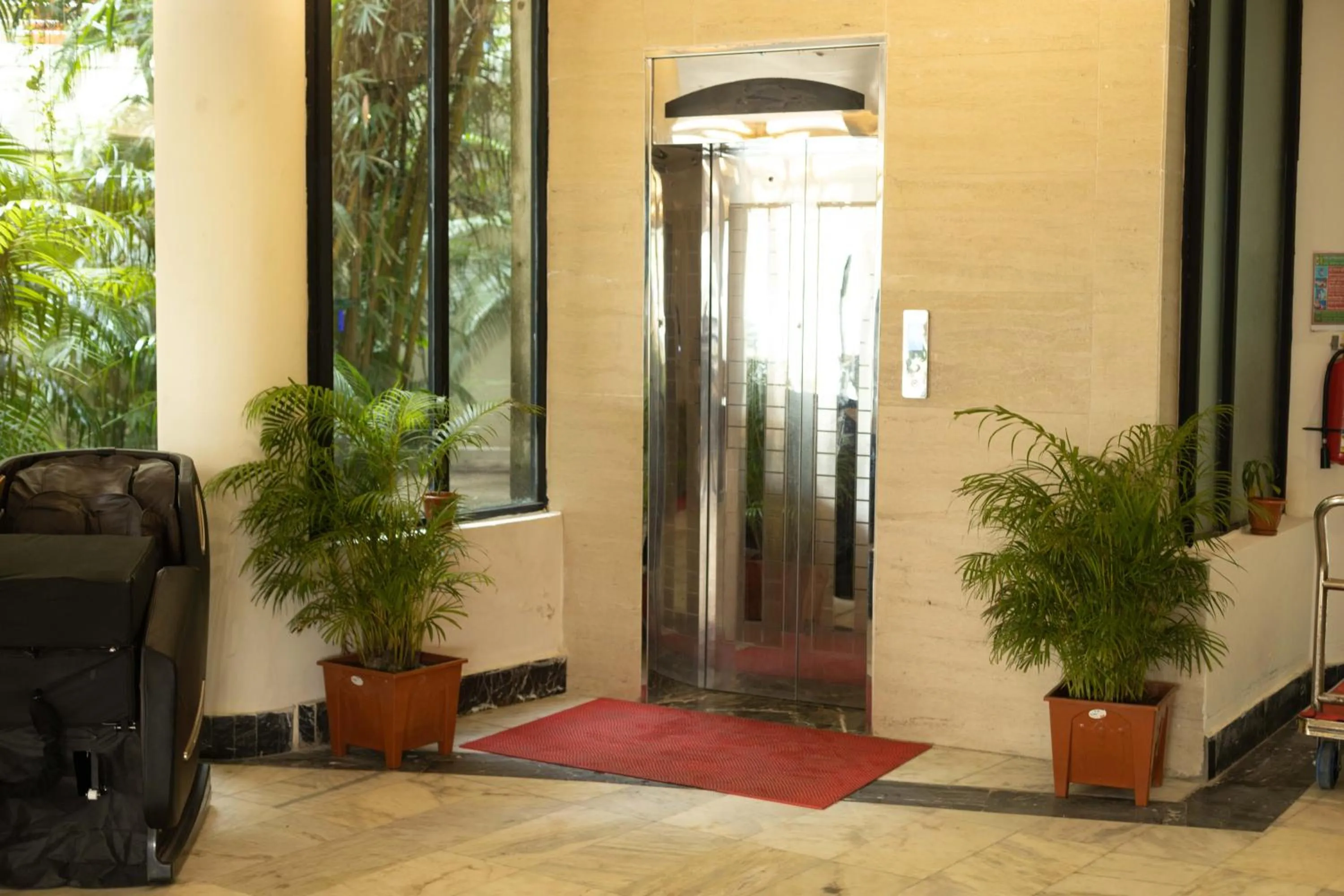 Hotel Kollol by J&Z Group