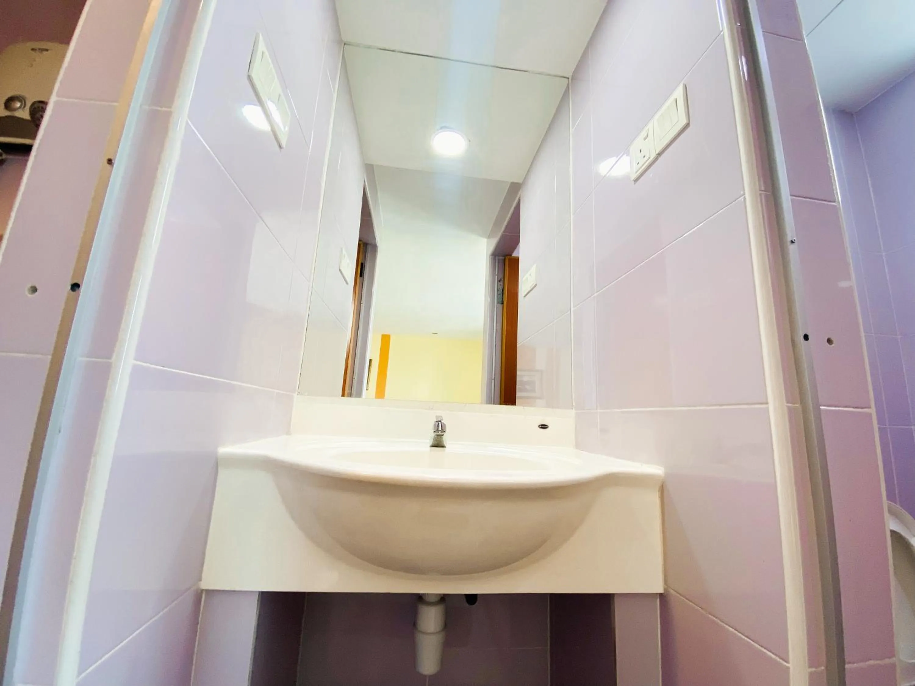 Bathroom in Sun Inns Hotel Cheras - Balakong