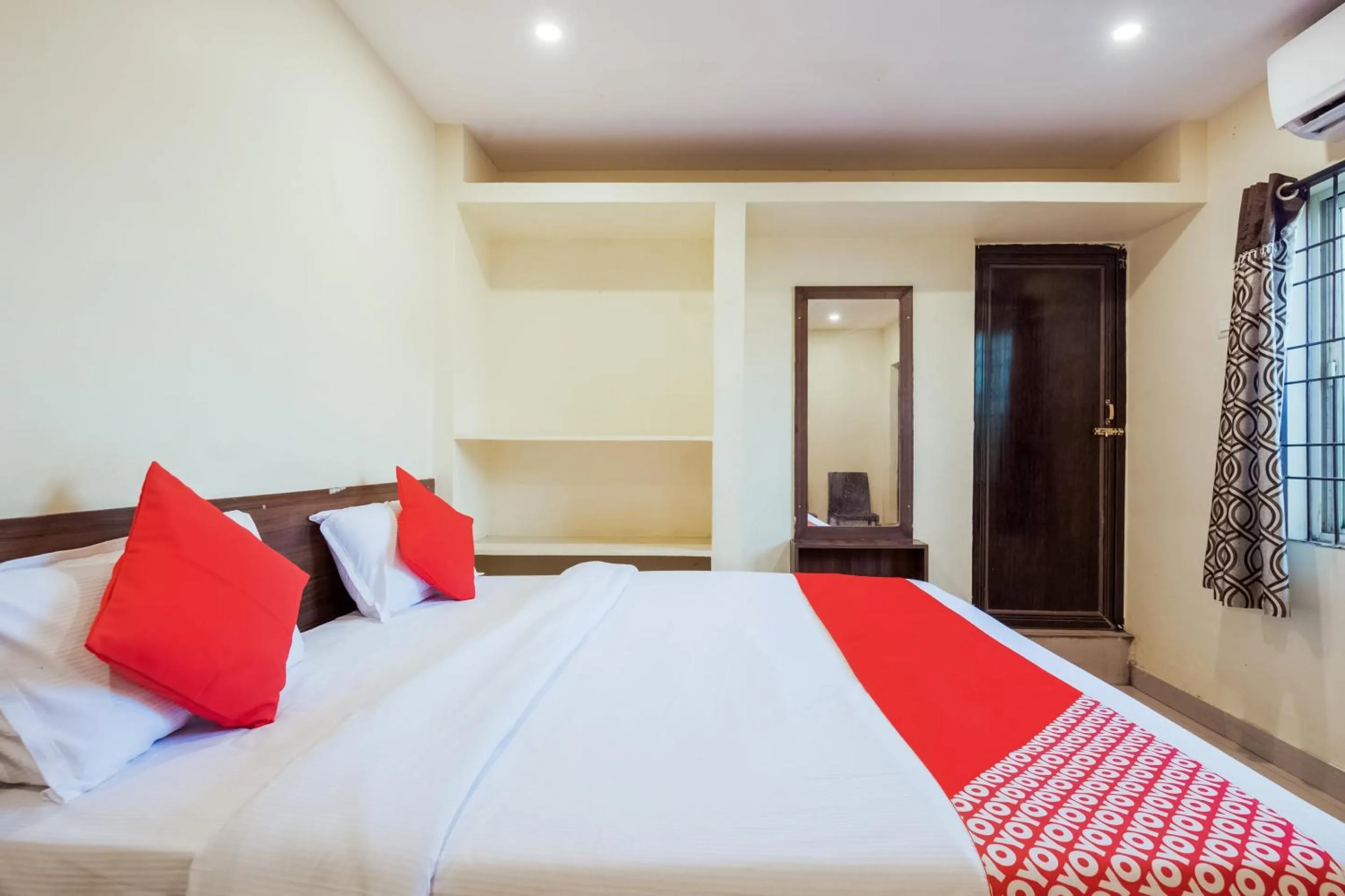 Bedroom in Hotel O Anu Grand