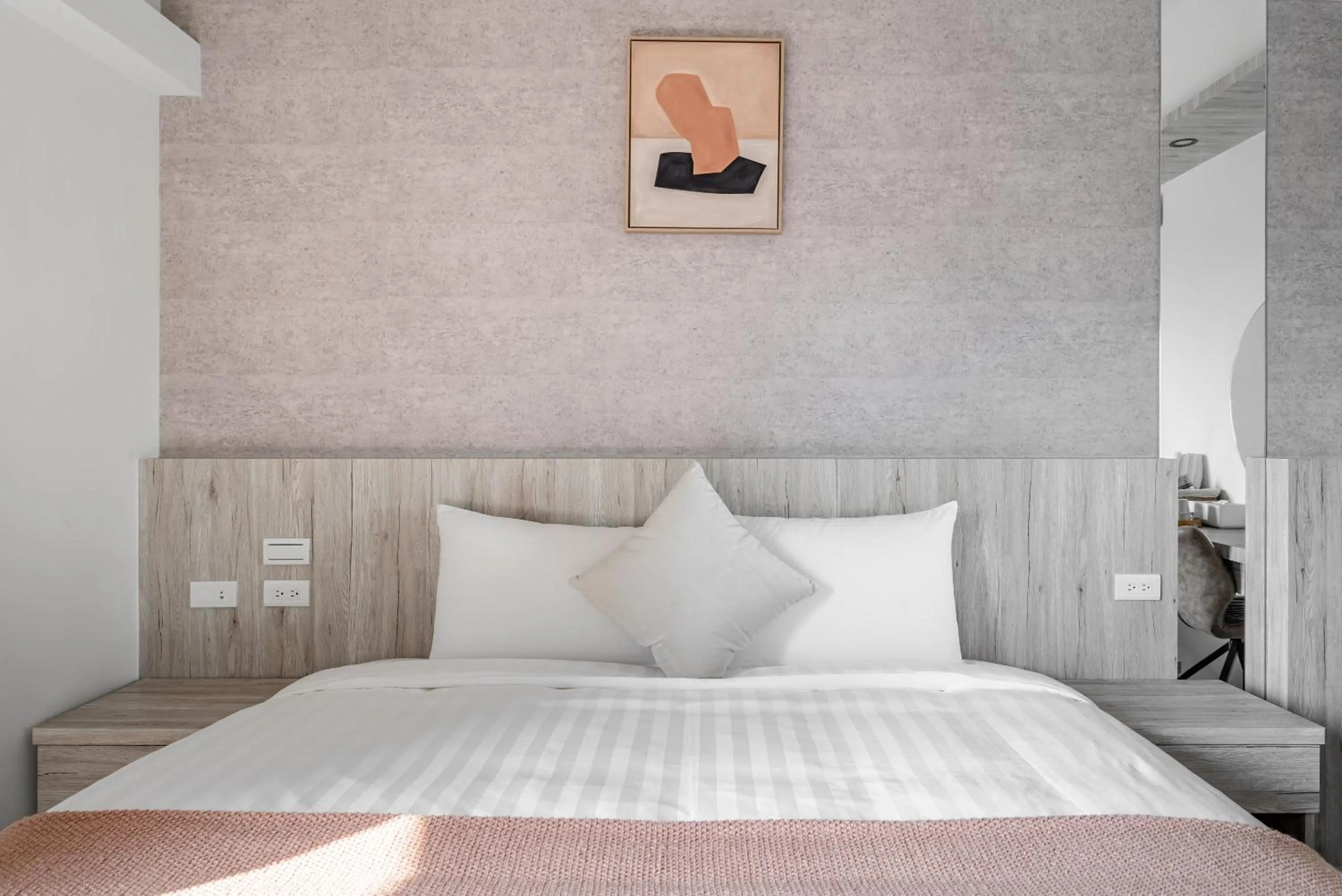 Photo of the whole room, Bed in Penghu SunSea Hall