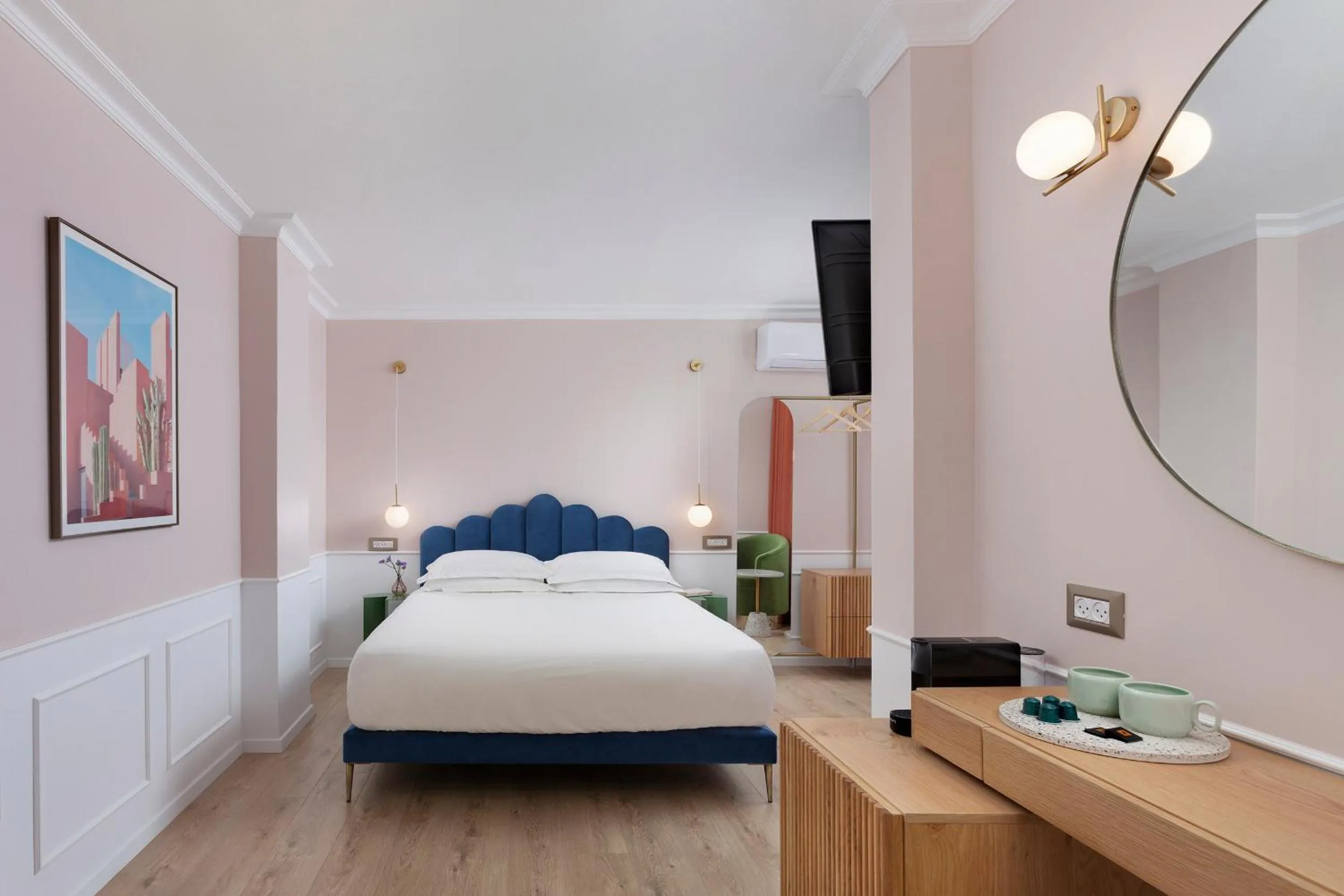 Bed in De Cardo Boutique