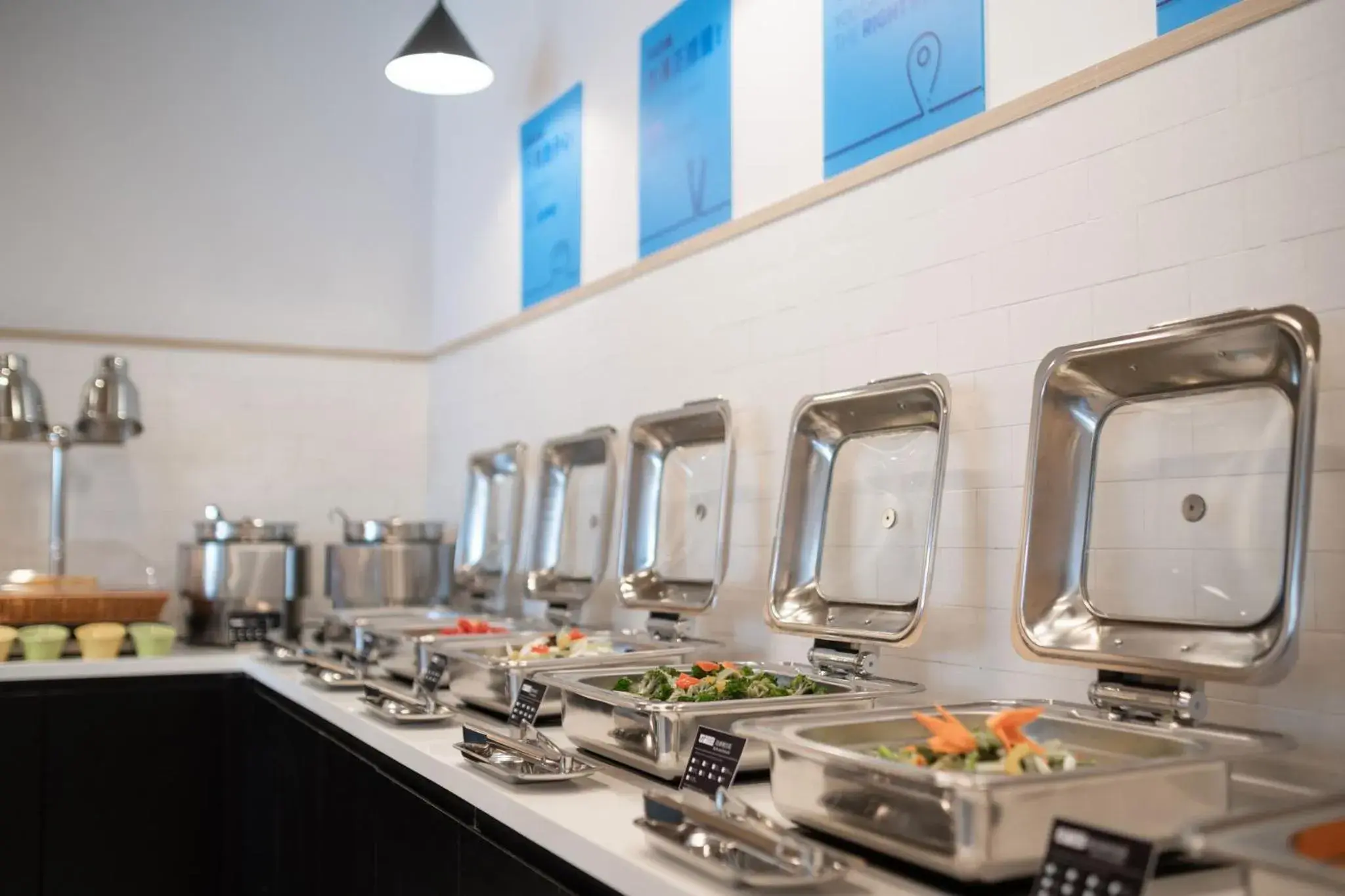 Restaurant/places to eat in Holiday Inn Express Rongcheng Science and Technology Park Restaurant/places to eat in Holiday Inn Express Rongcheng Science and Technology Park