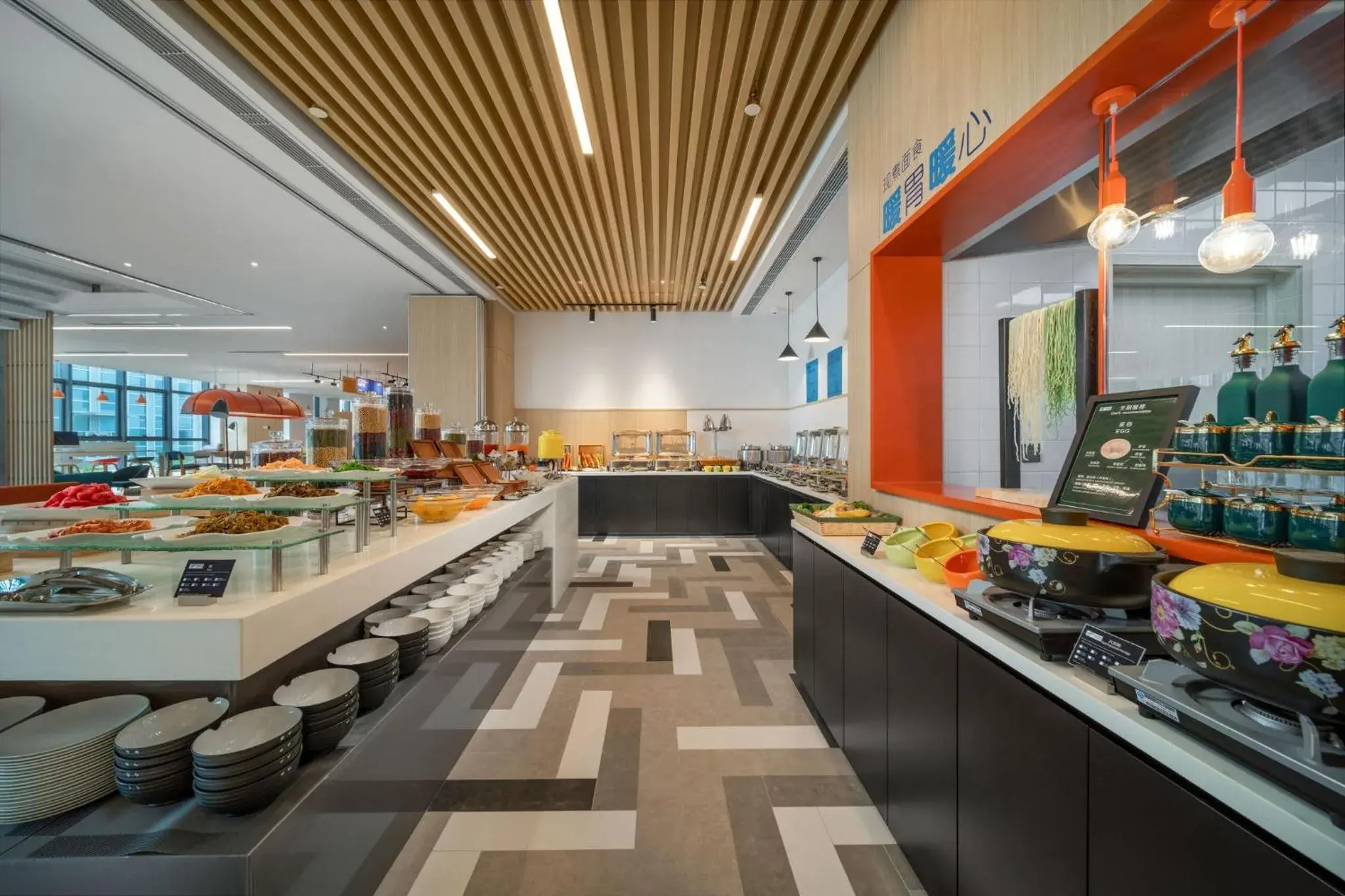 Restaurant/places to eat in Holiday Inn Express Rongcheng Science and Technology Park Restaurant/places to eat in Holiday Inn Express Rongcheng Science and Technology Park