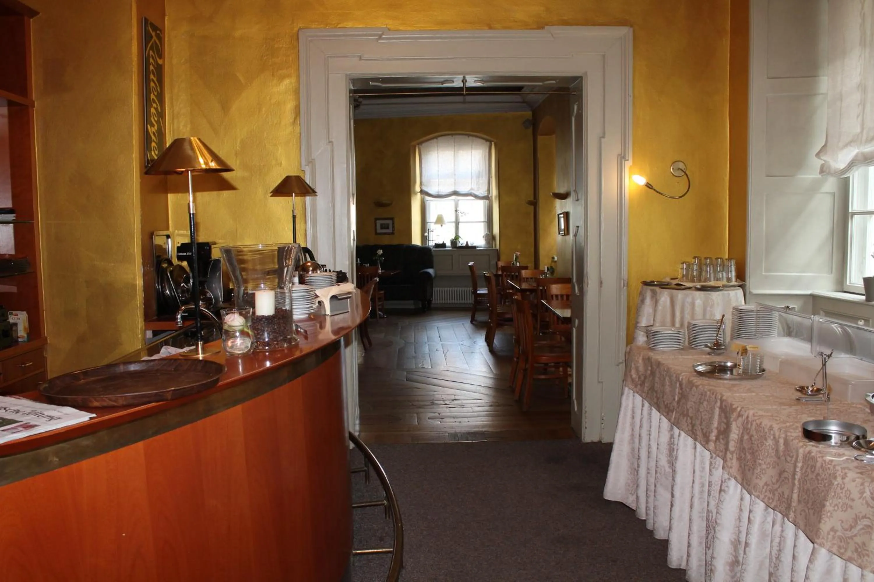 Lounge or bar in Palais Schrottenberg