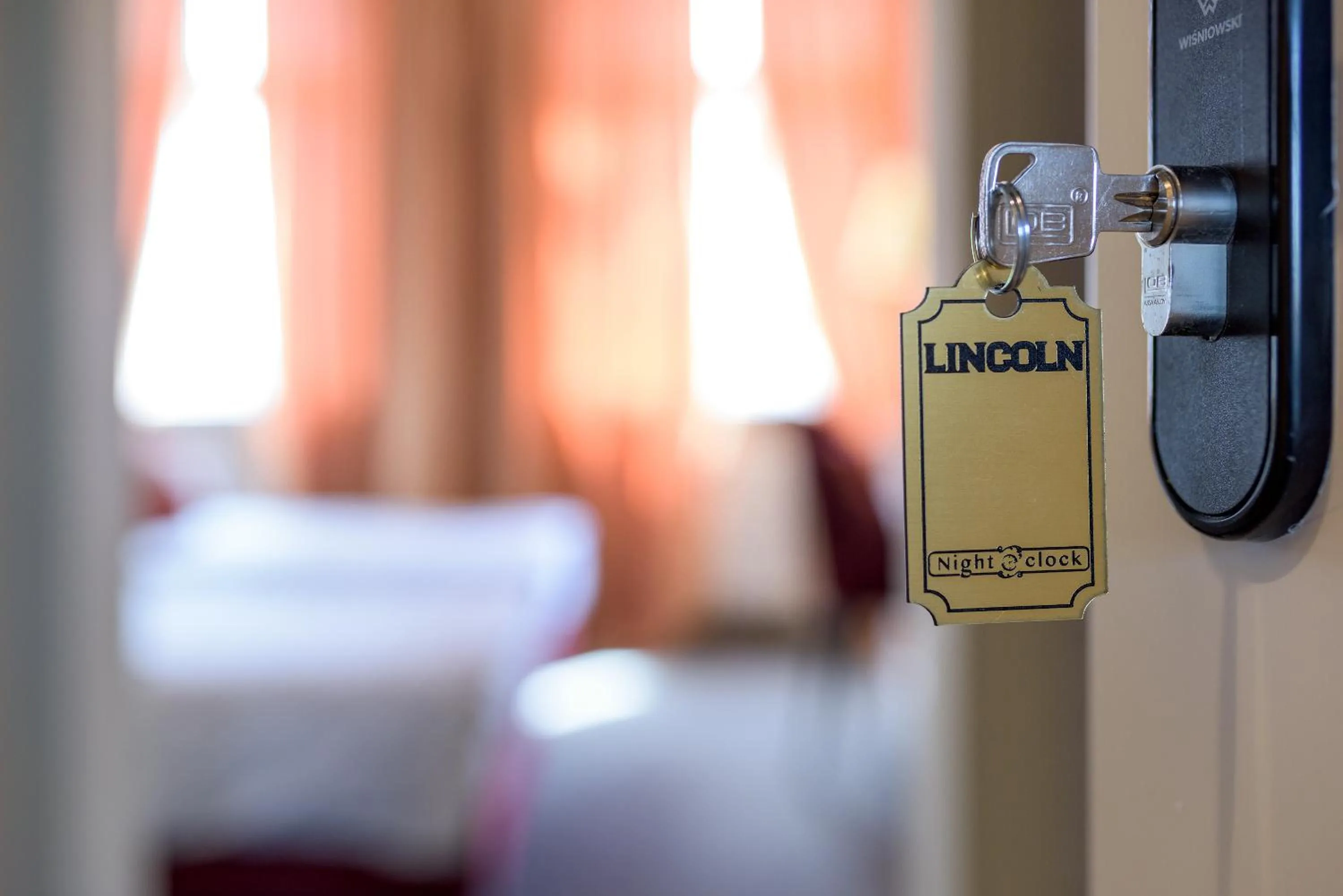 Logo/Certificate/Sign in Hostel Night o'clock