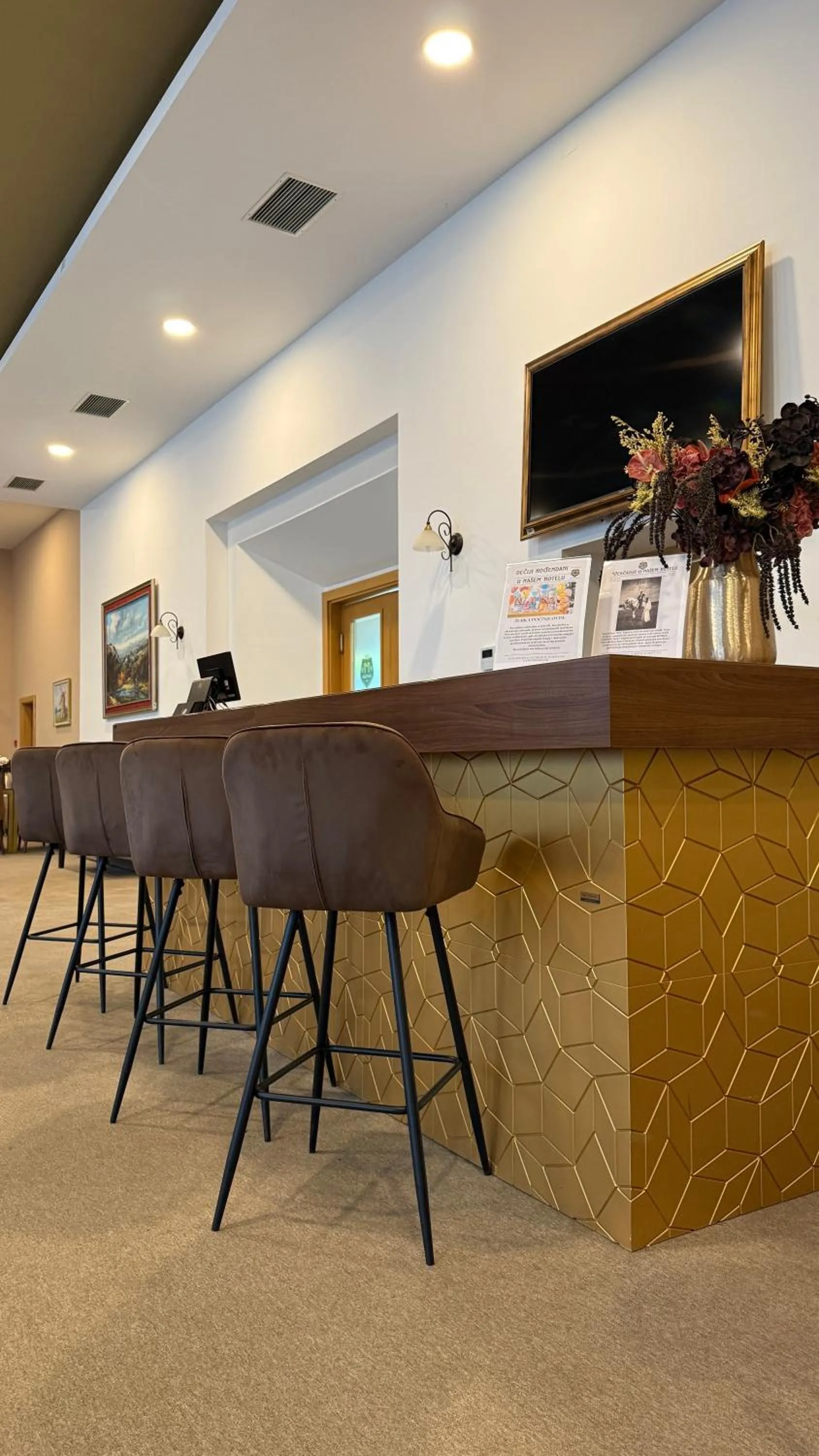 Restaurant/places to eat in Miznah Hotels & Resorts