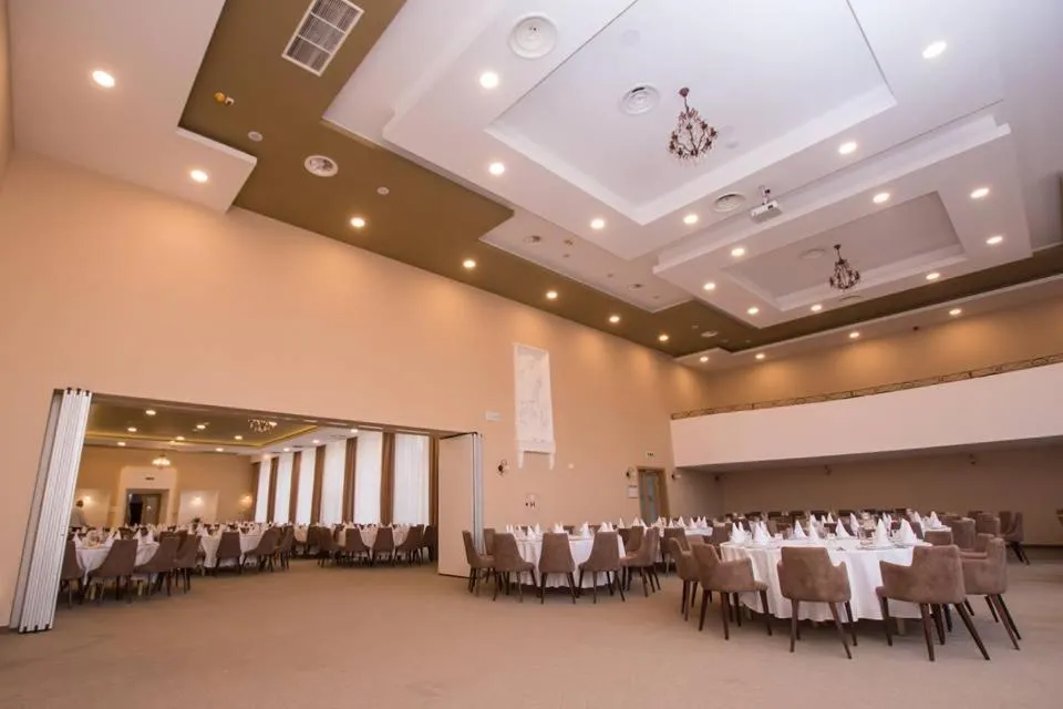 Restaurant/places to eat in Miznah Hotels & Resorts