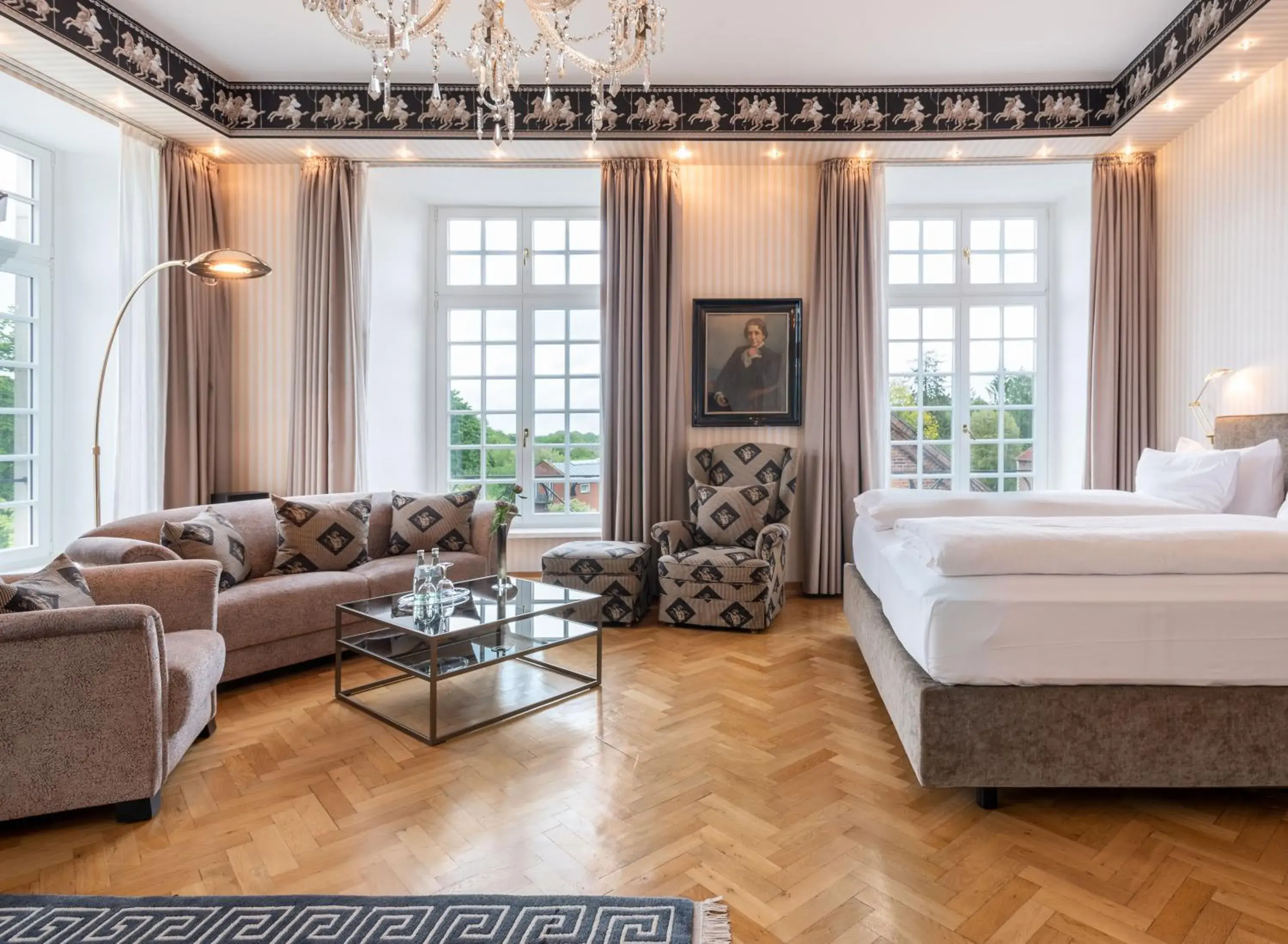 Grand Deluxe Double Room - single occupancy in Hotel Schloss Wilkinghege Grand Deluxe Double Room - single occupancy in Hotel Schloss Wilkinghege