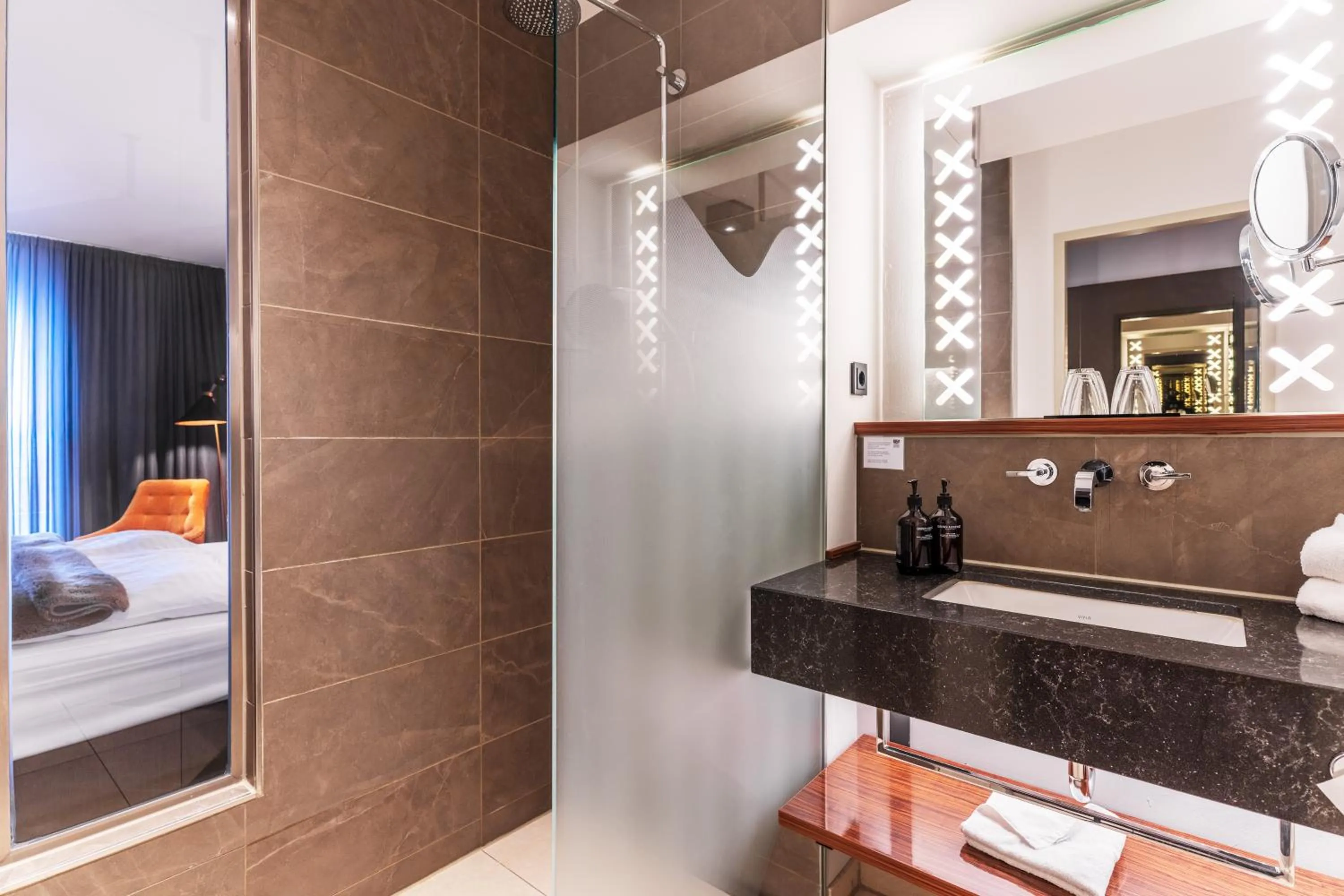 Shower in Der LIPPISCHE HOF