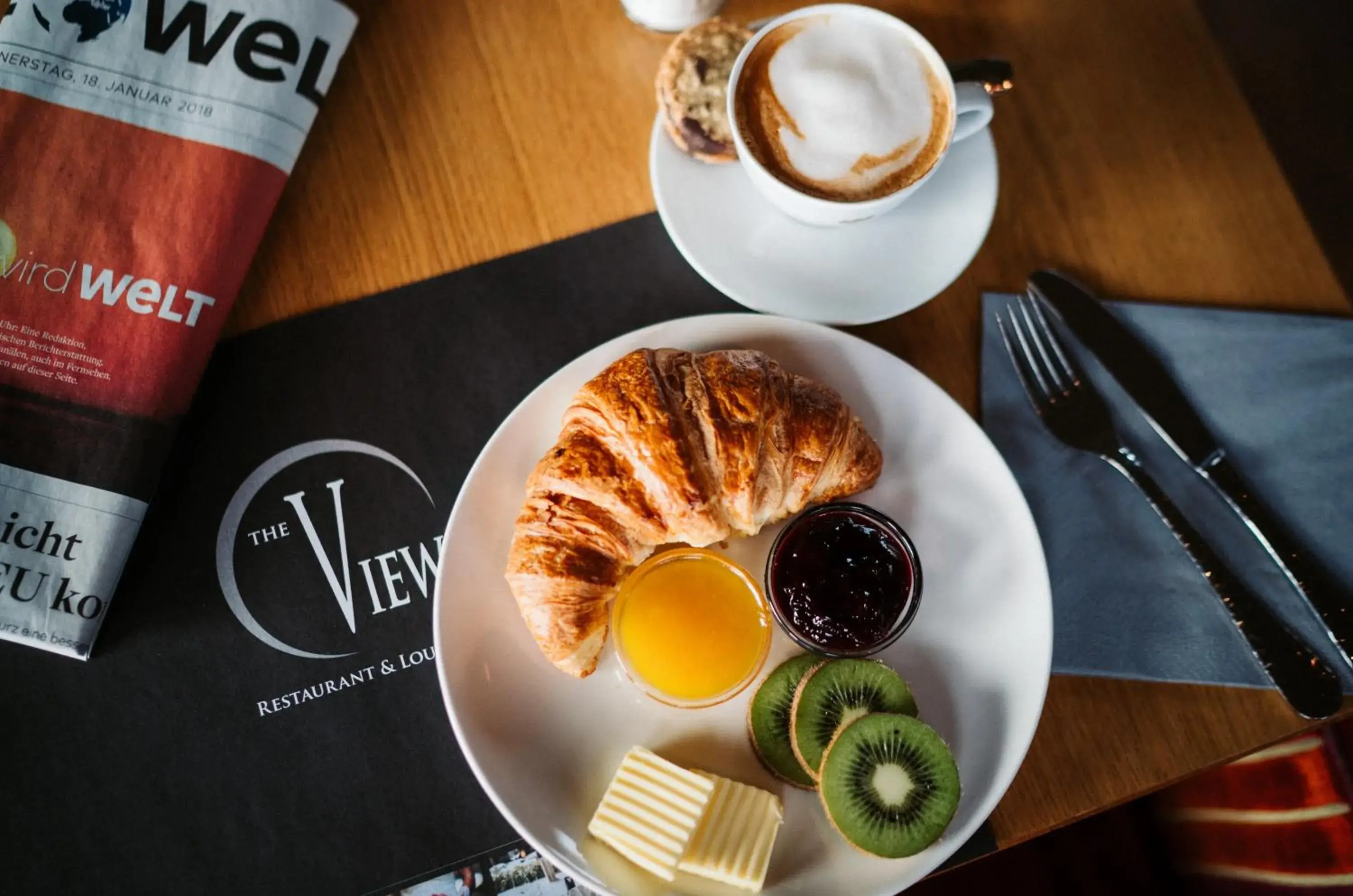 Buffet breakfast in Der LIPPISCHE HOF Buffet breakfast in Der LIPPISCHE HOF