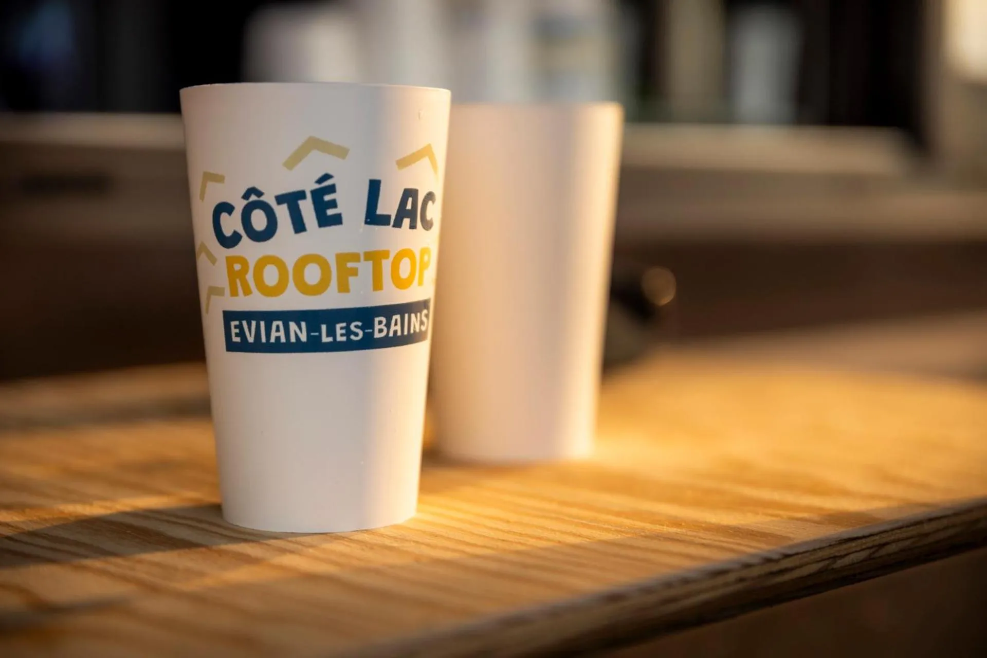 Restaurant/places to eat in Côté Lac Hostel Evian
