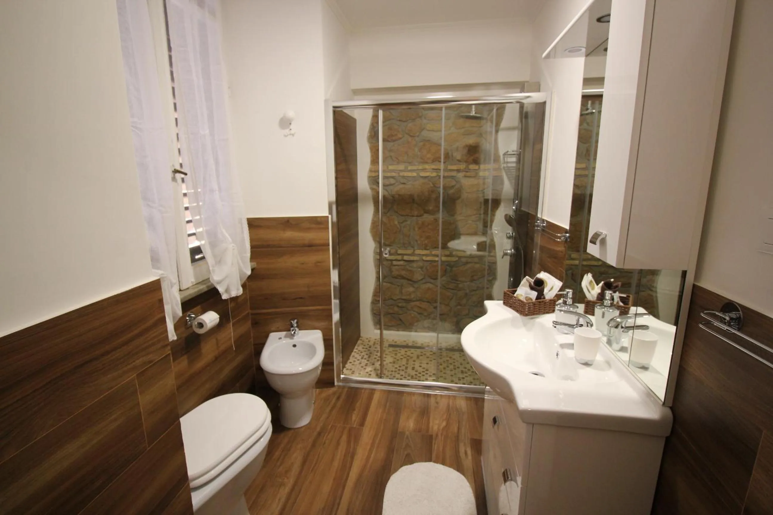 Bathroom in Freedom Love B&B