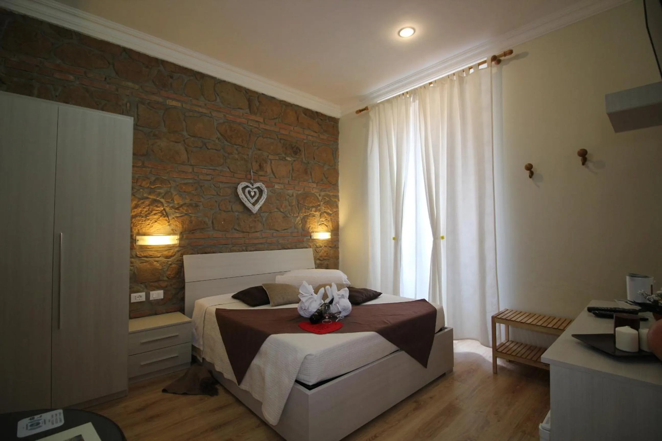 Bed in Freedom Love B&B