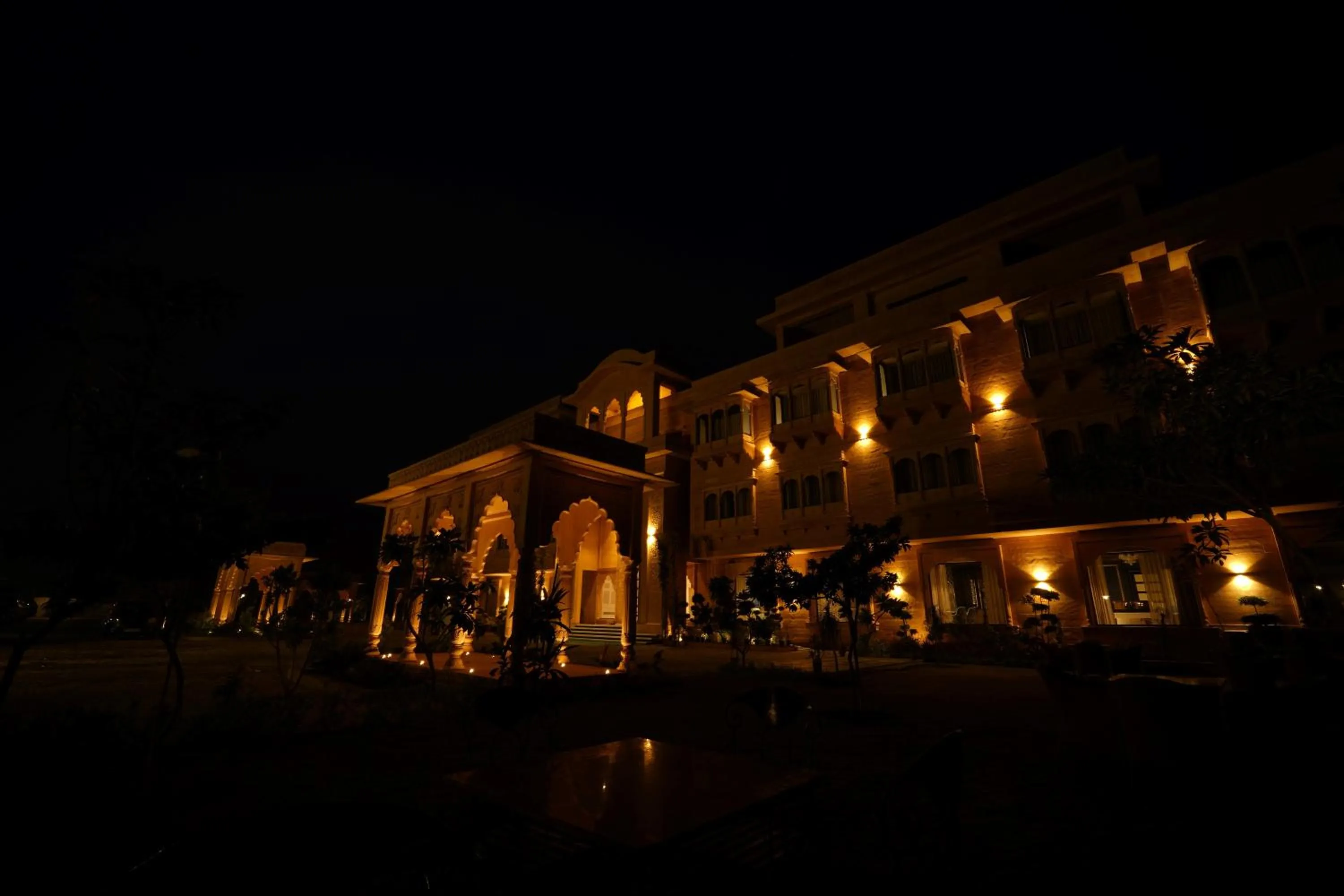 Property building in Sahdev Bagh