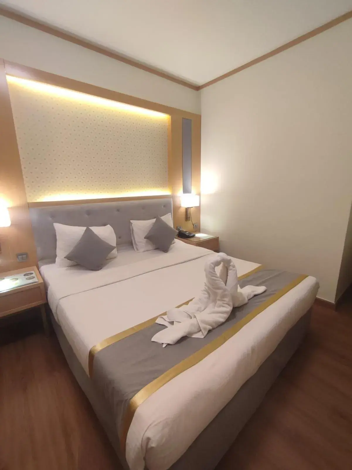 Bedroom, Bed in York International Hotel Bedroom, Bed in York International Hotel